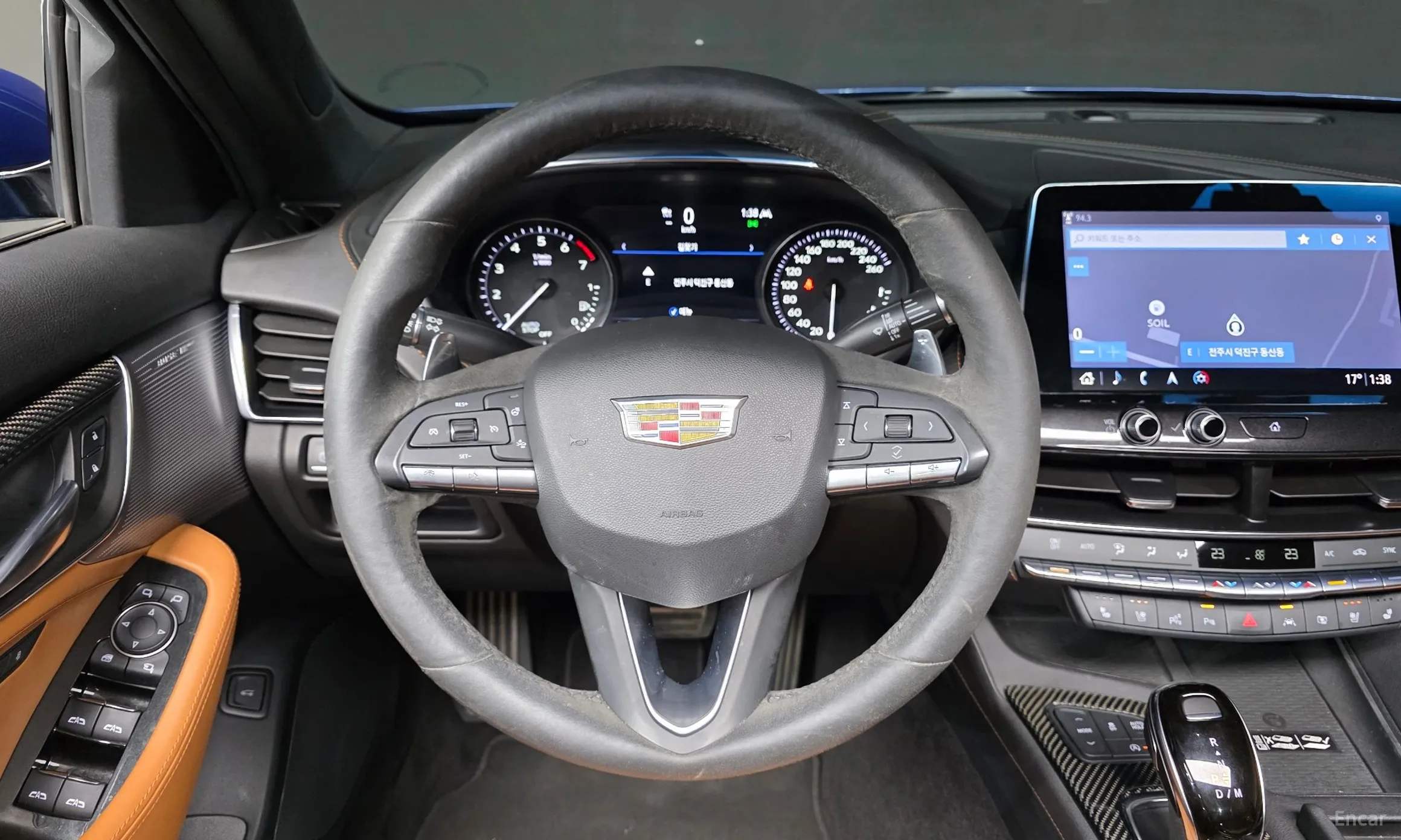 Cadillac CT5 превью 14