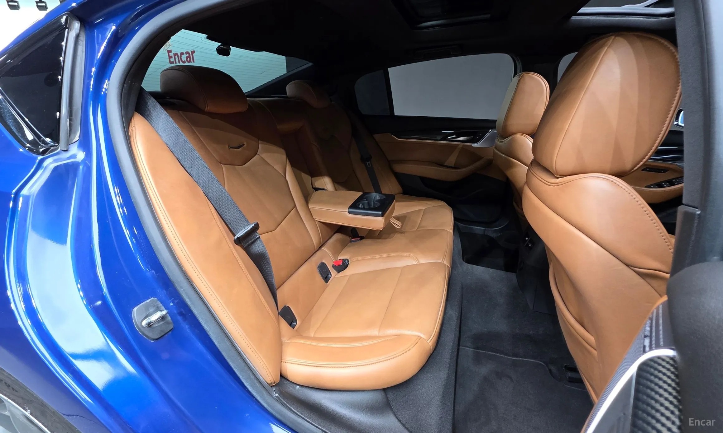 Cadillac CT5 превью 19