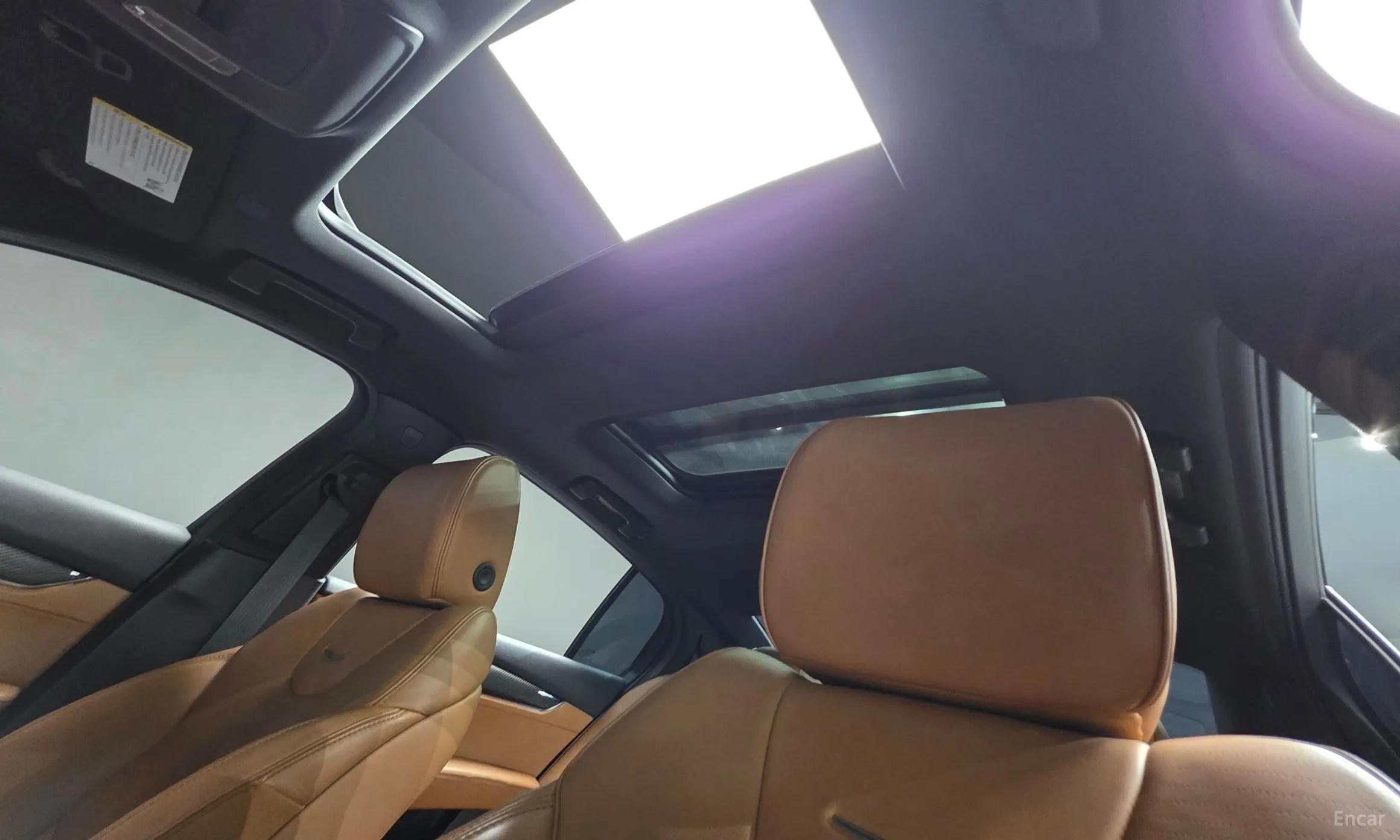 Cadillac CT5 превью 20