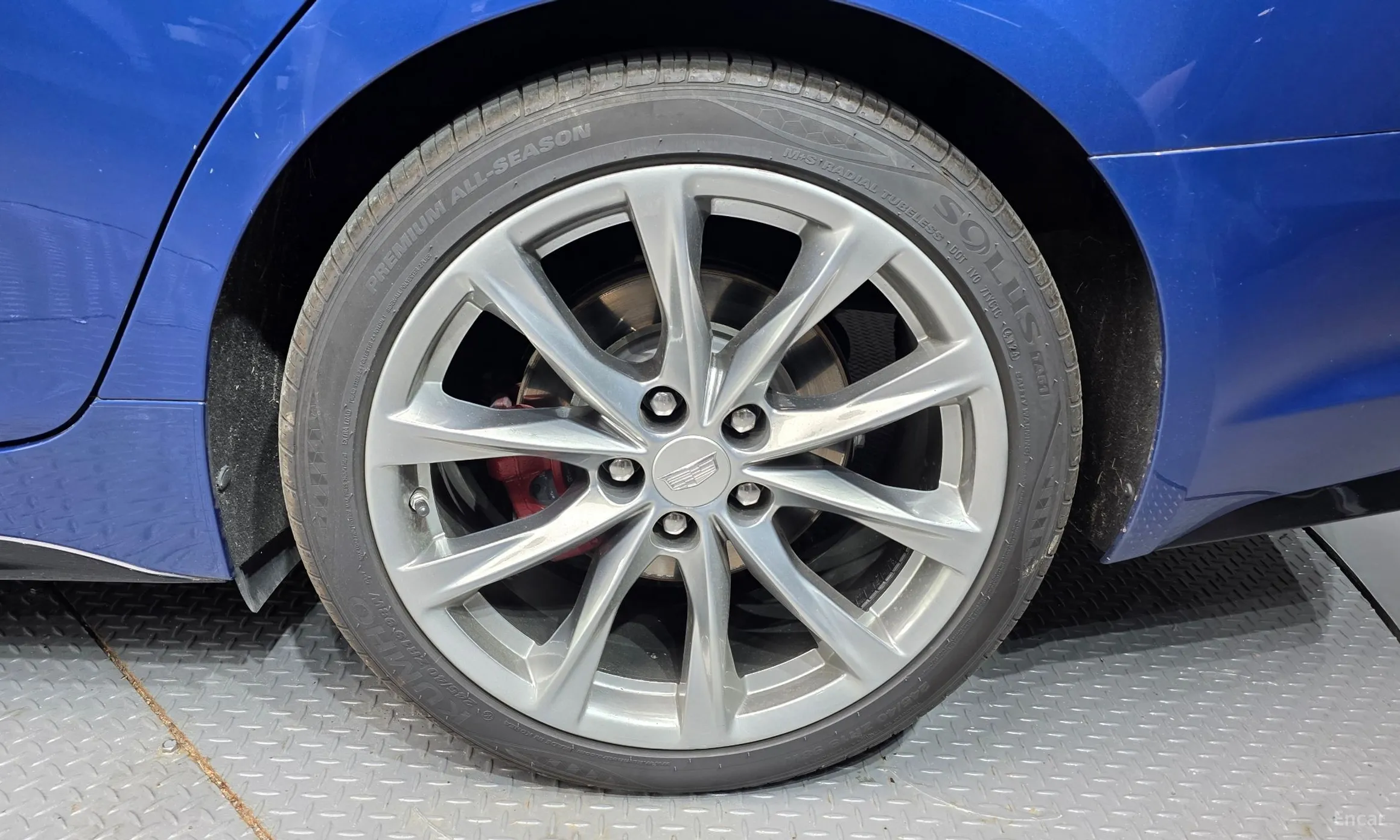 Cadillac CT5 превью 5