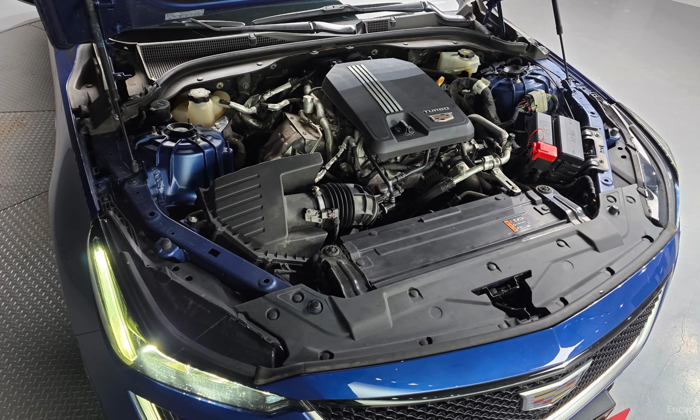 Cadillac CT5 превью 6