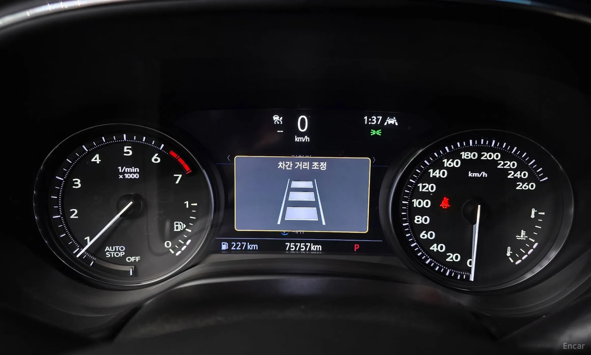 Cadillac CT5 превью 8