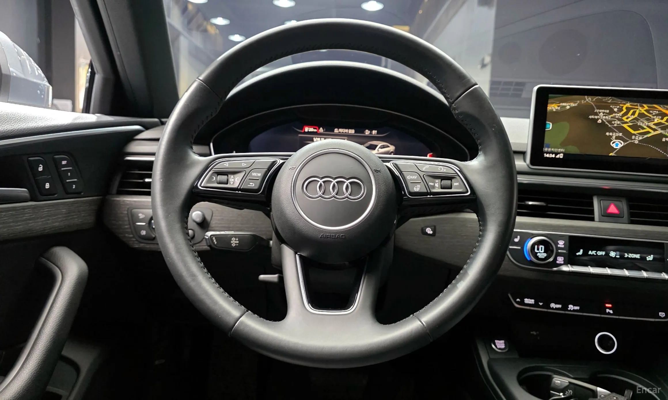 Audi A4 (B9) превью 13
