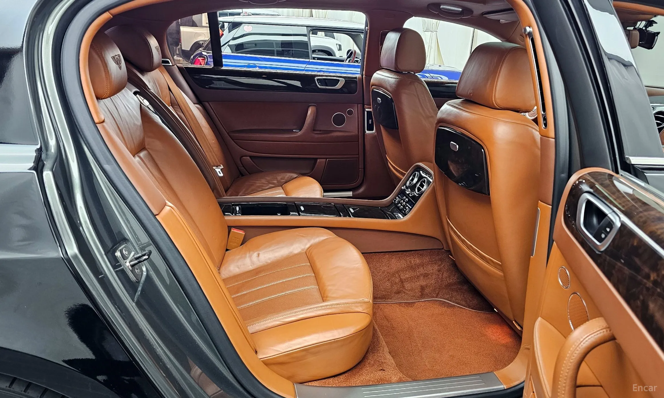 Bentley Flying Spur Gen 1 превью 12