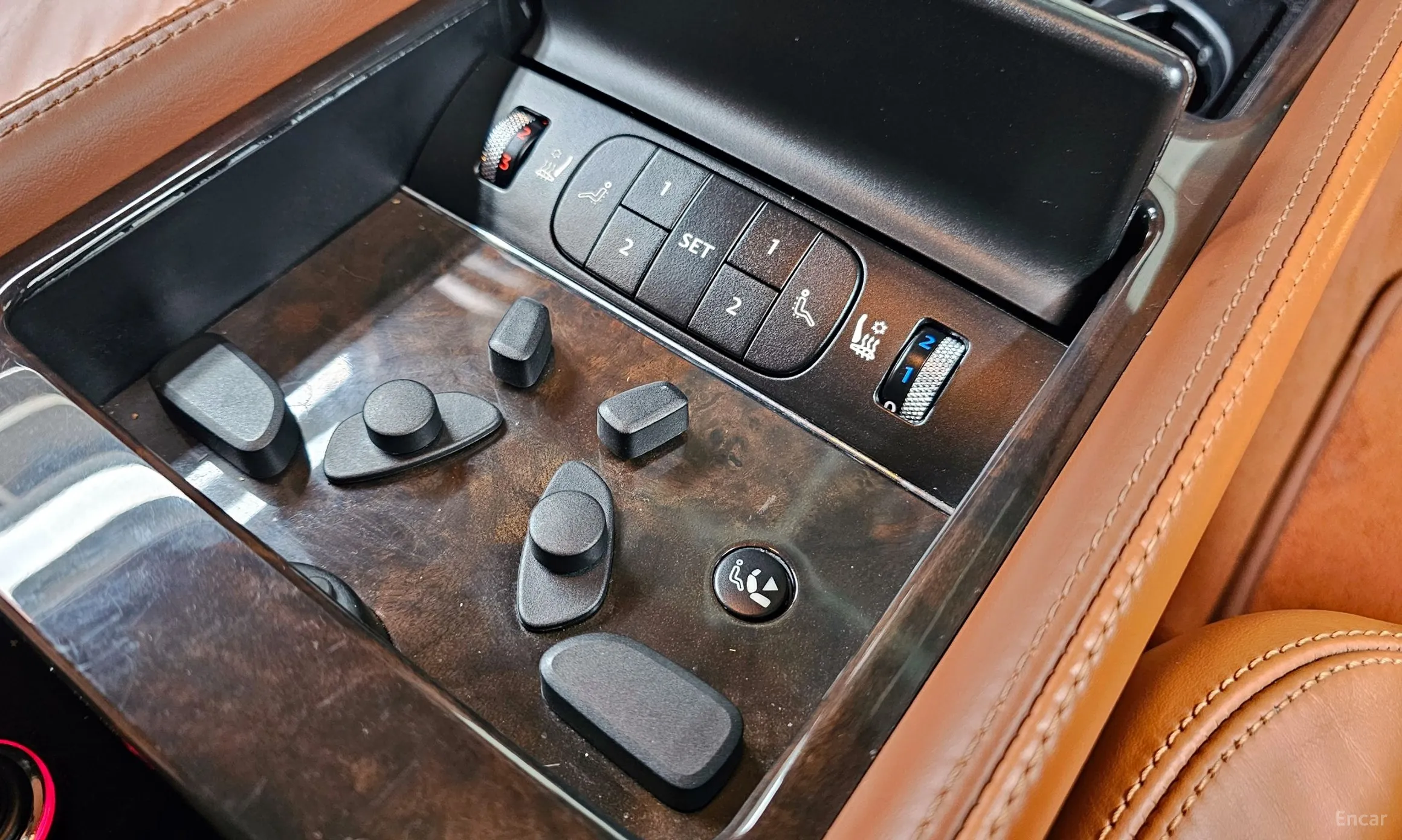 Bentley Flying Spur Gen 1 превью 18