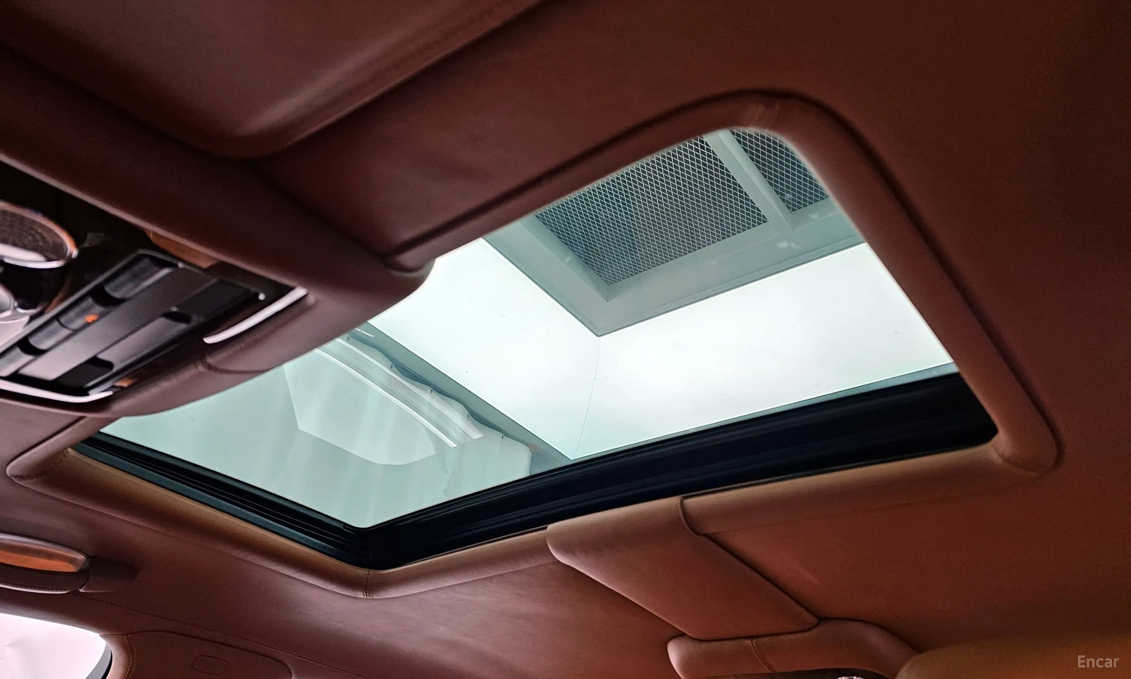 Bentley Flying Spur Gen 1 превью 19
