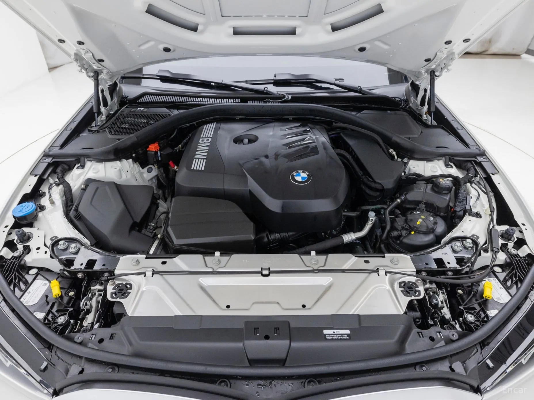 BMW 3 Series (G20) превью 6