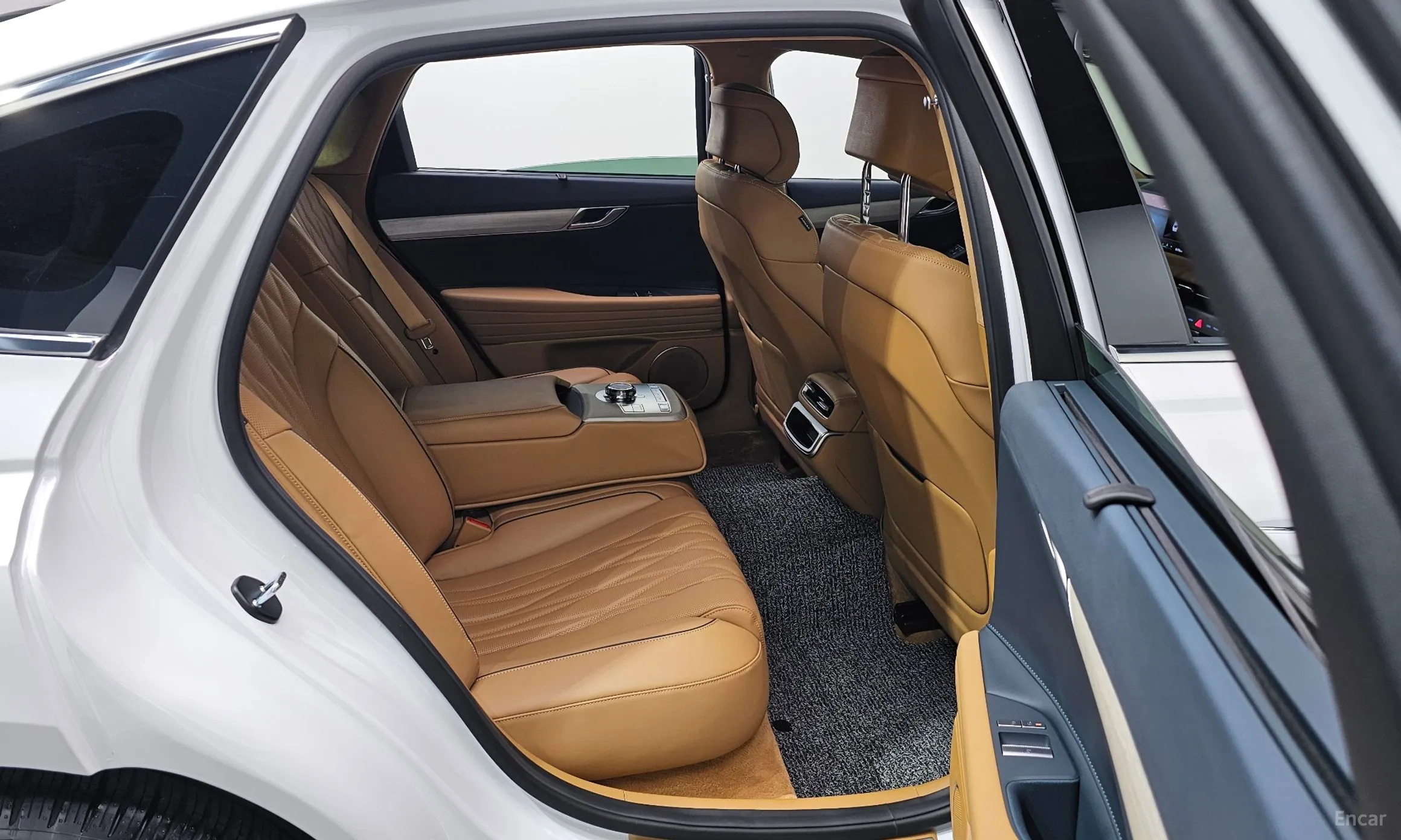 Genesis G80 (RG3) превью 11