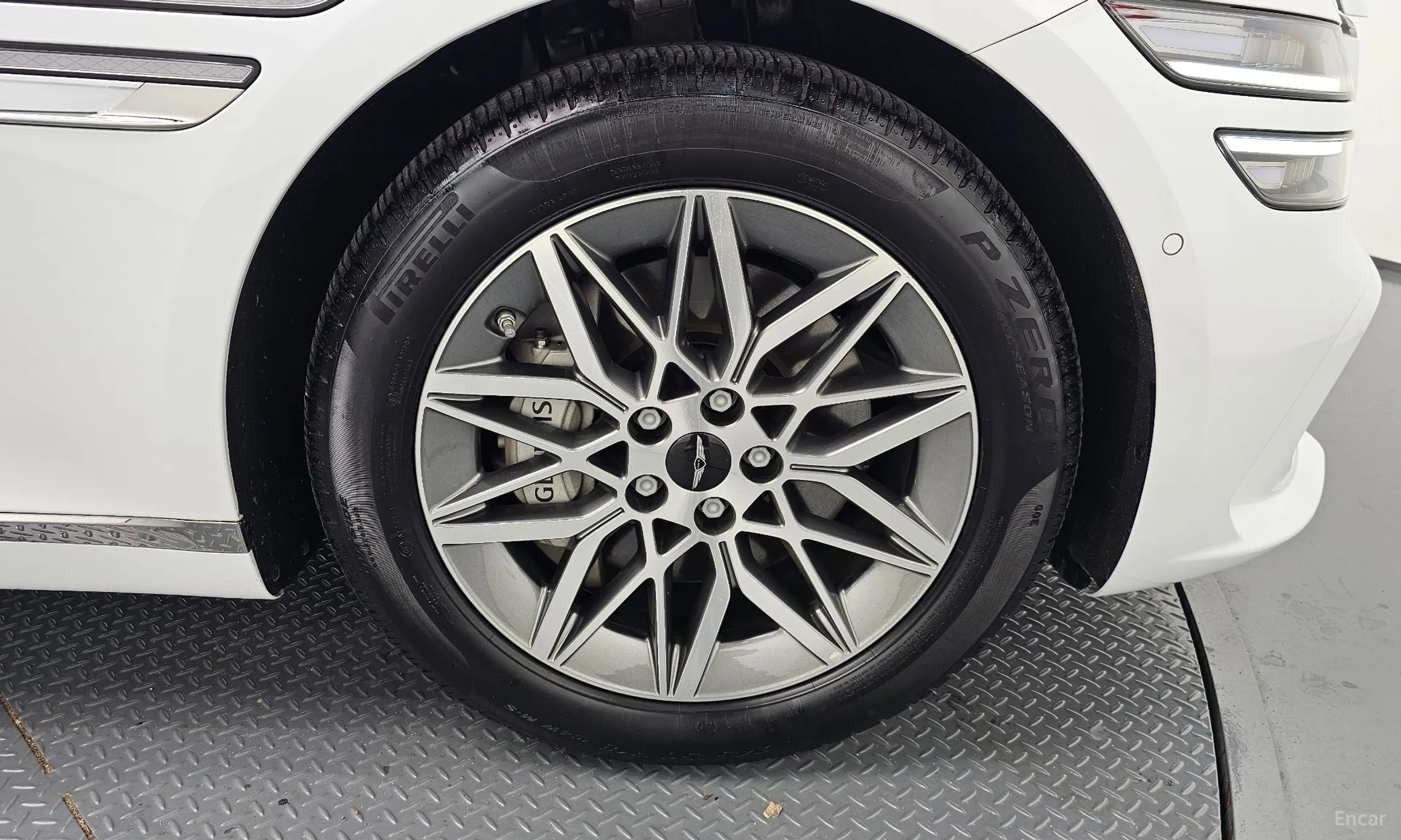 Genesis G80 (RG3) превью 5