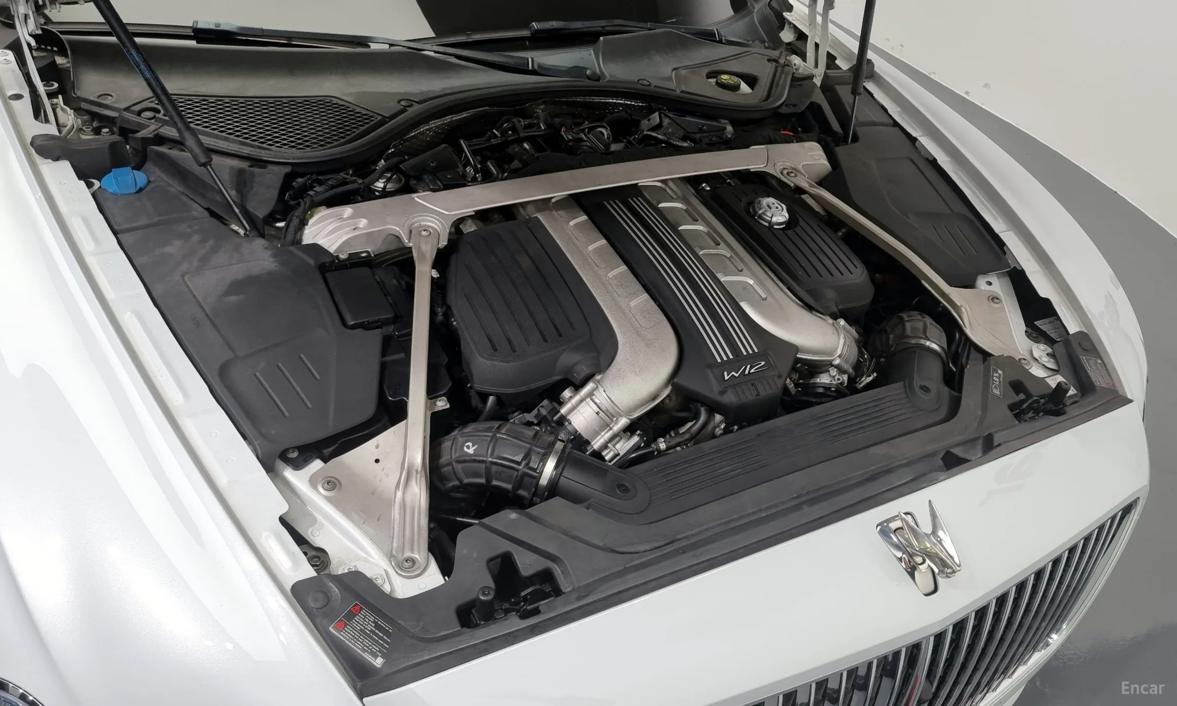 Bentley Flying Spur 3rd Generation превью 6