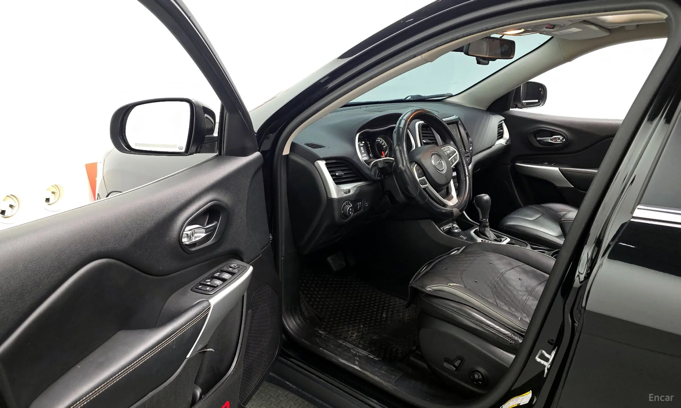 Jeep Cherokee (KL) превью 10