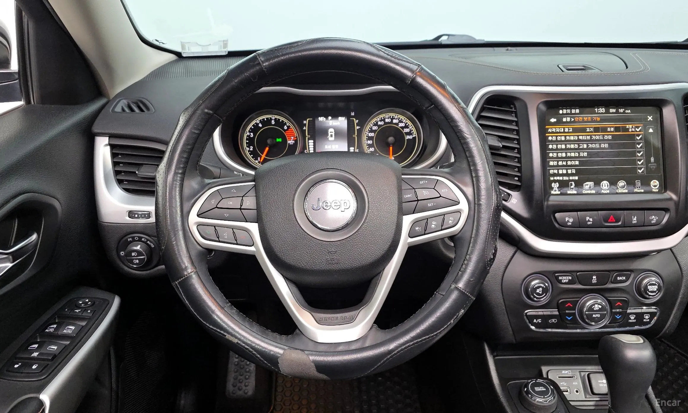 Jeep Cherokee (KL) превью 13