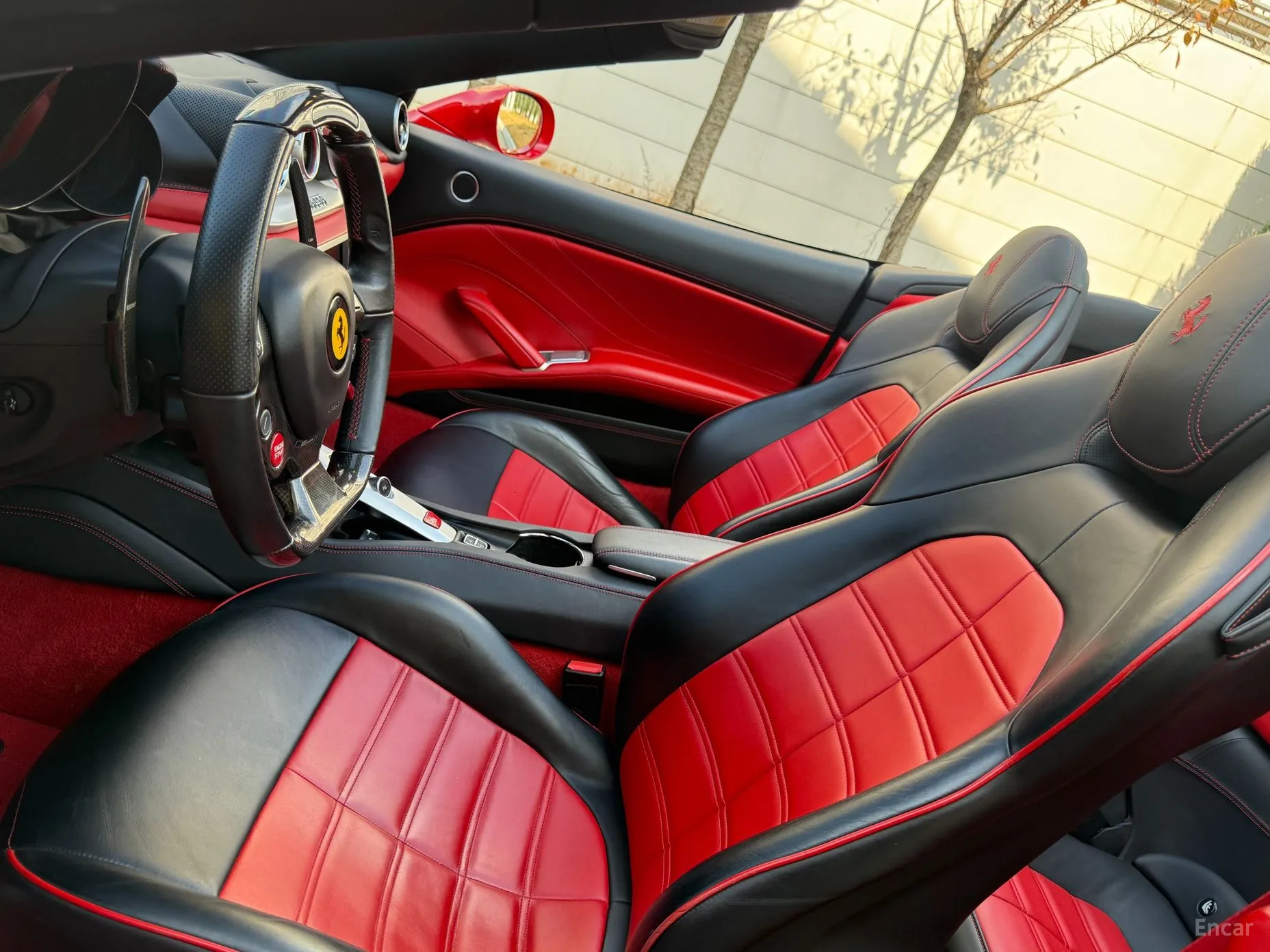 Ferrari California превью 12