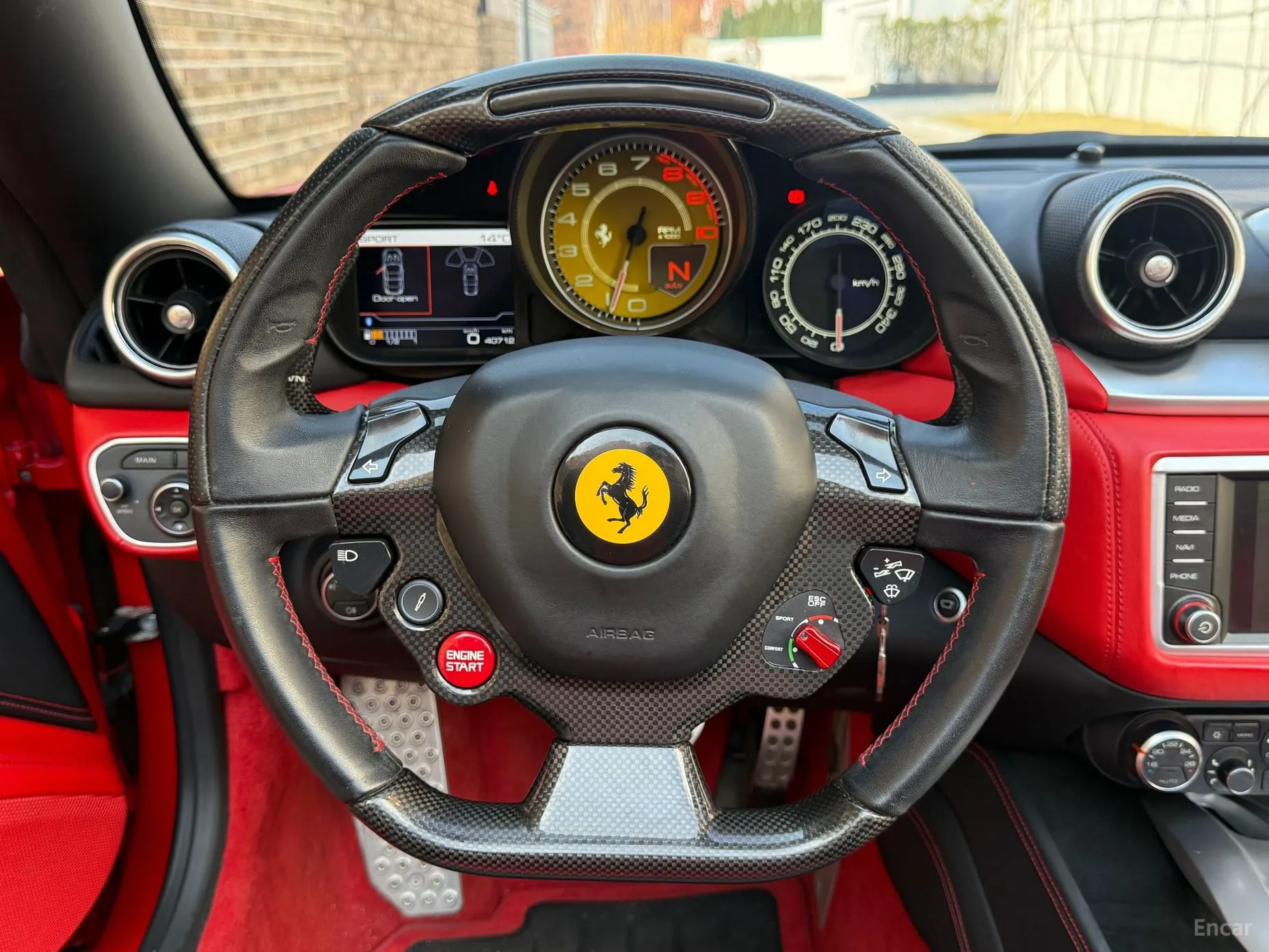 Ferrari California превью 7
