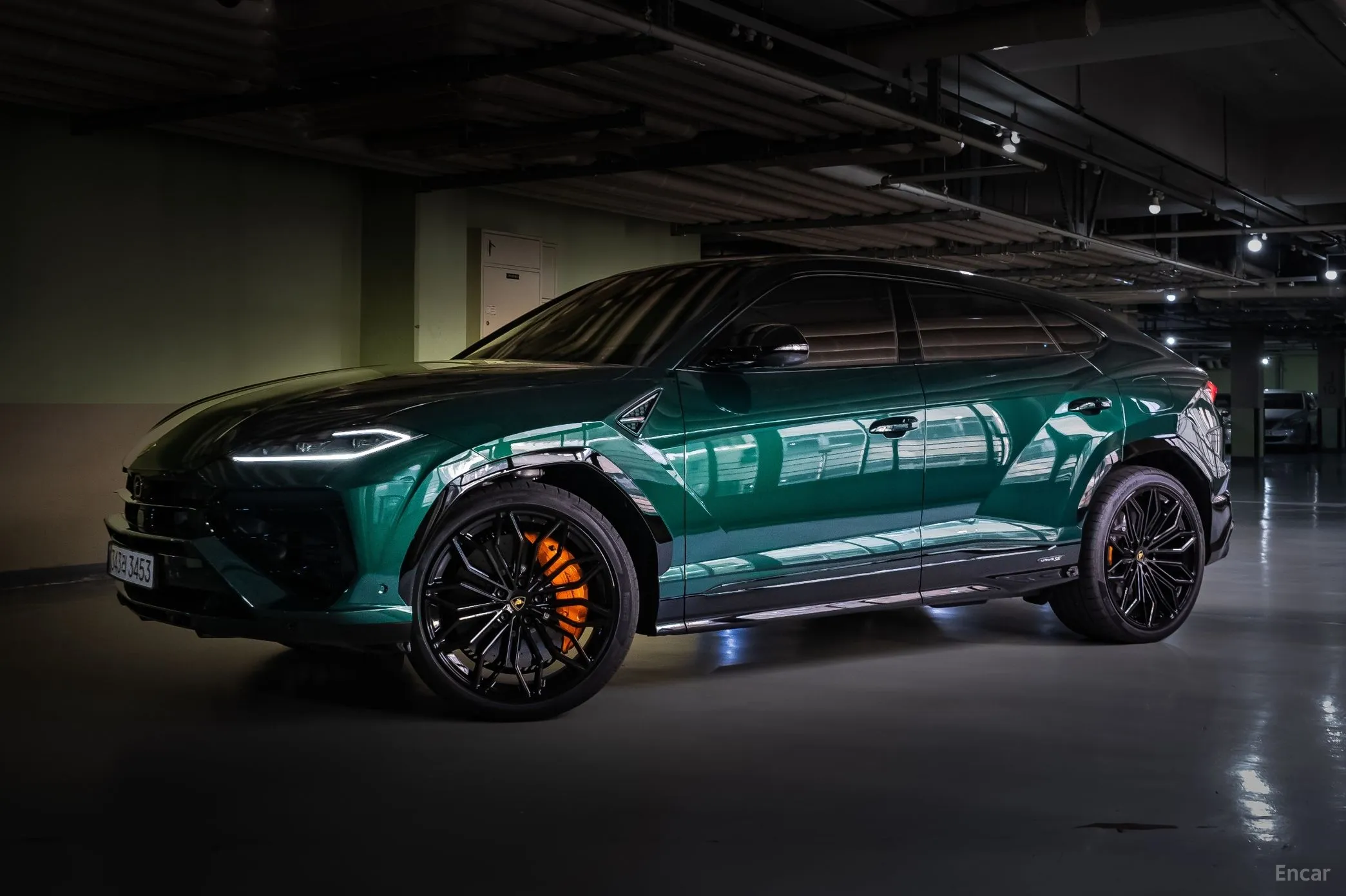 Lamborghini Urus превью 3