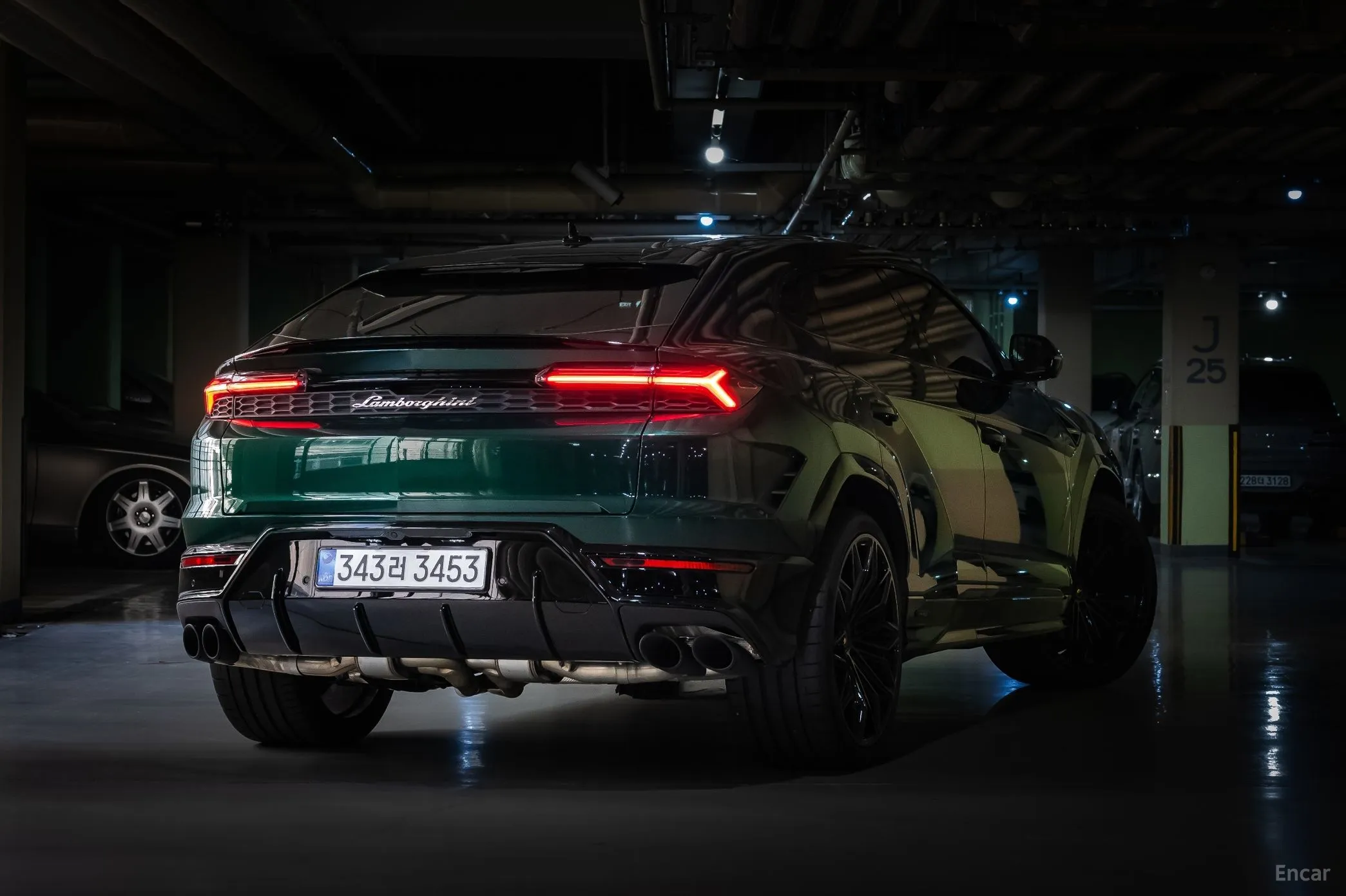 Lamborghini Urus превью 4