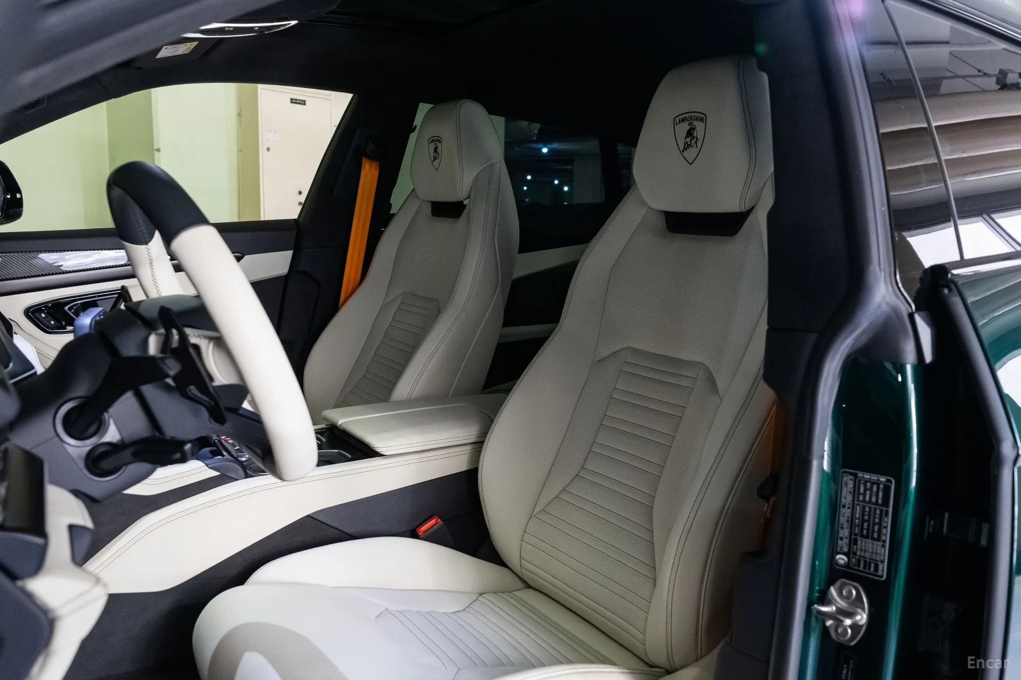 Lamborghini Urus превью 7