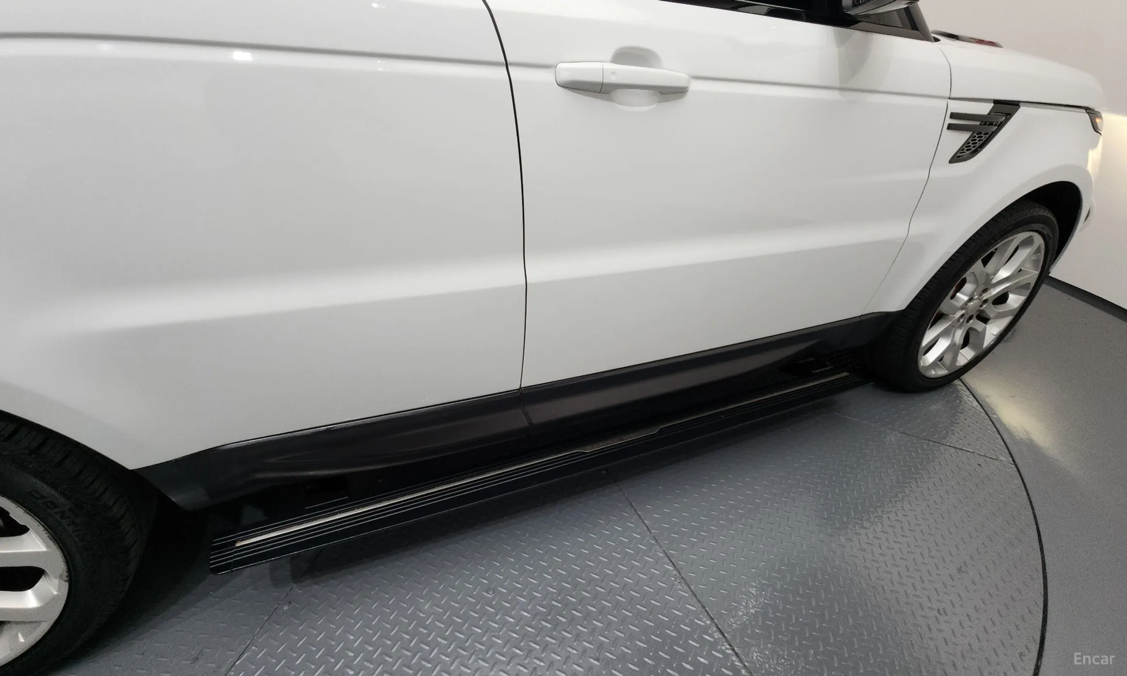 Land Rover Range Rover Sport 2nd Generation превью 19