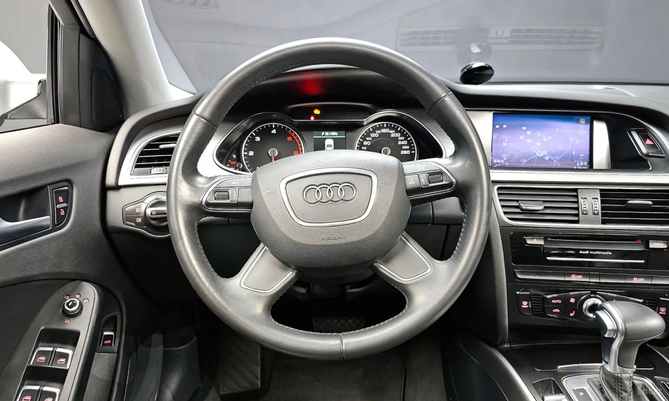 Audi New A4 превью 13