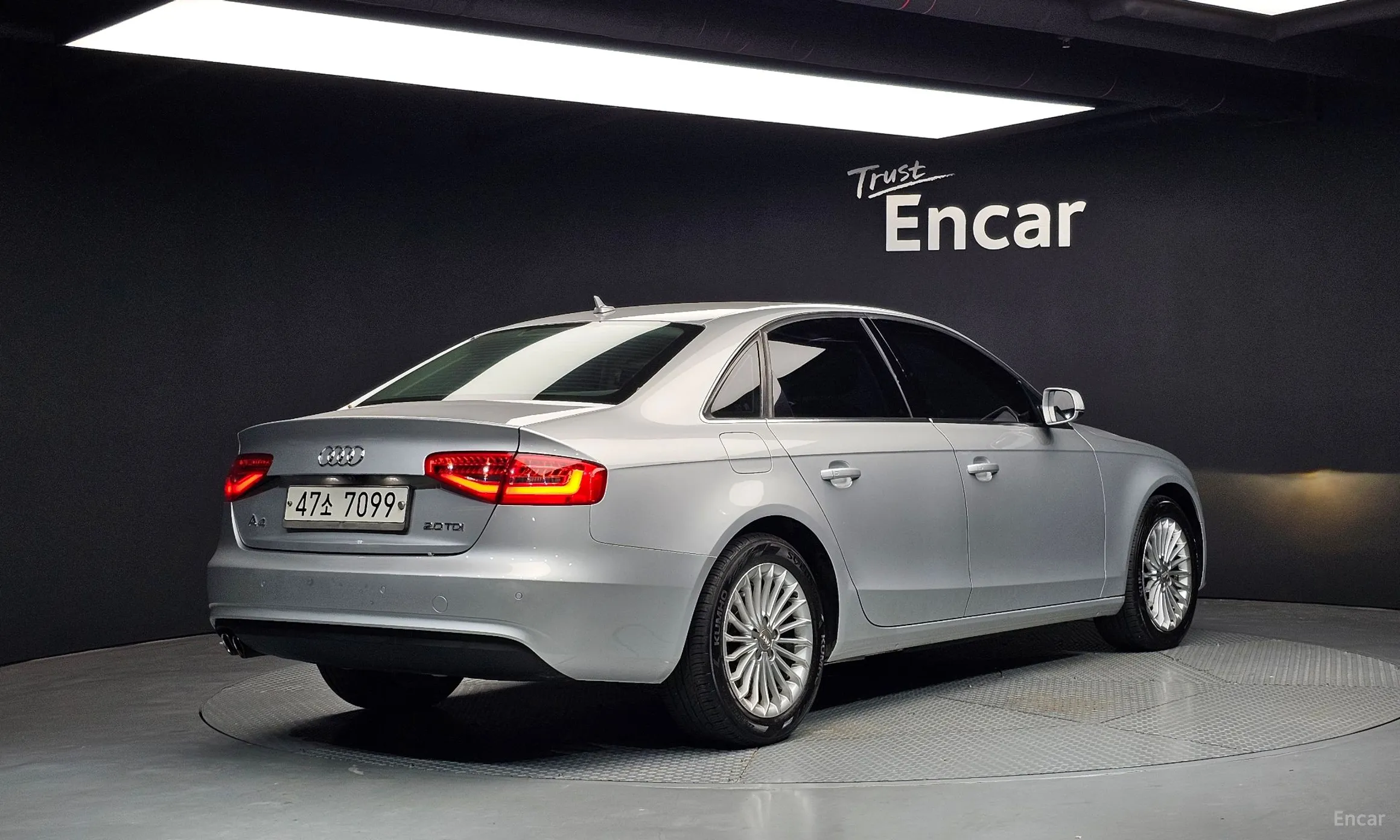 Audi New A4 превью 2