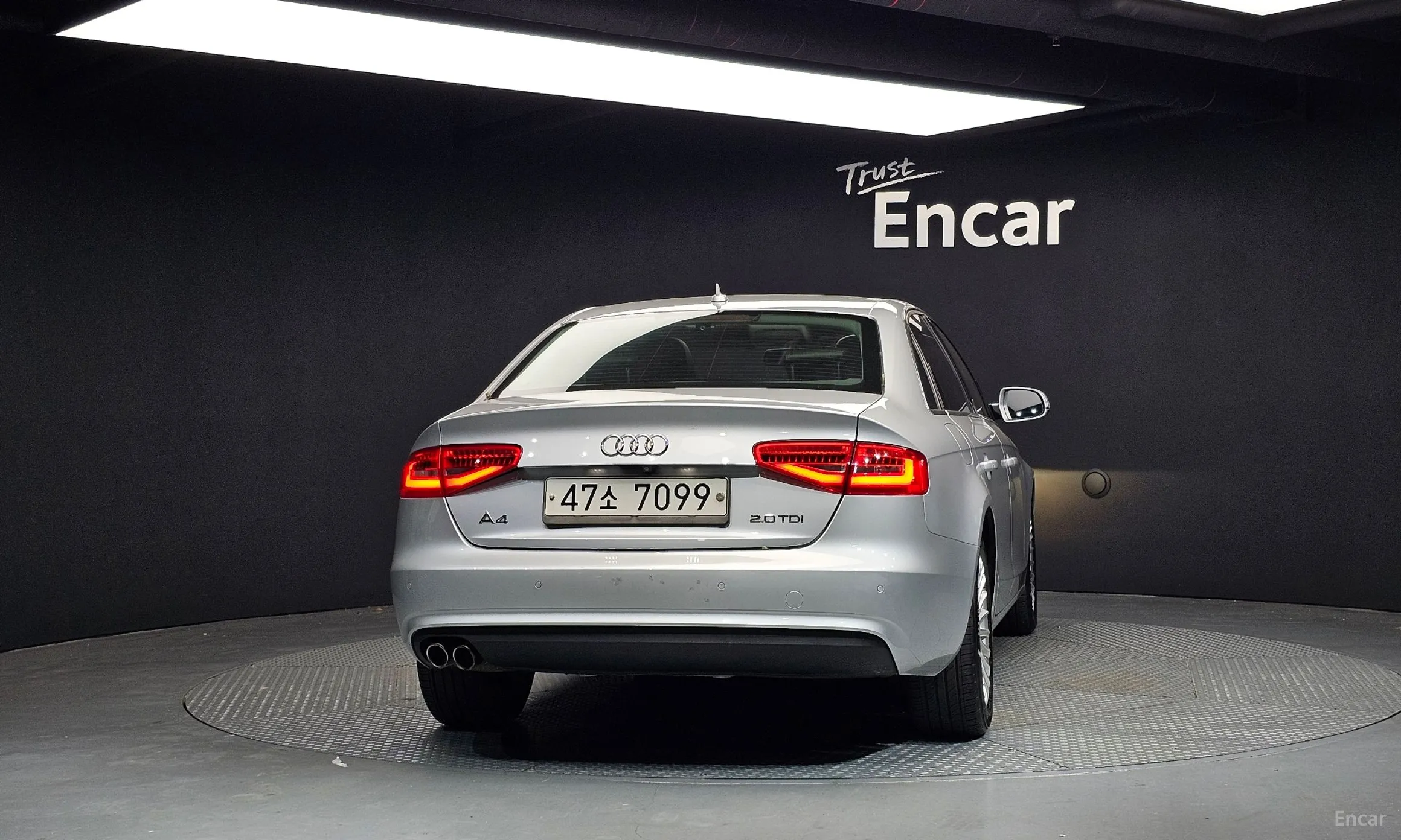 Audi New A4 превью 4
