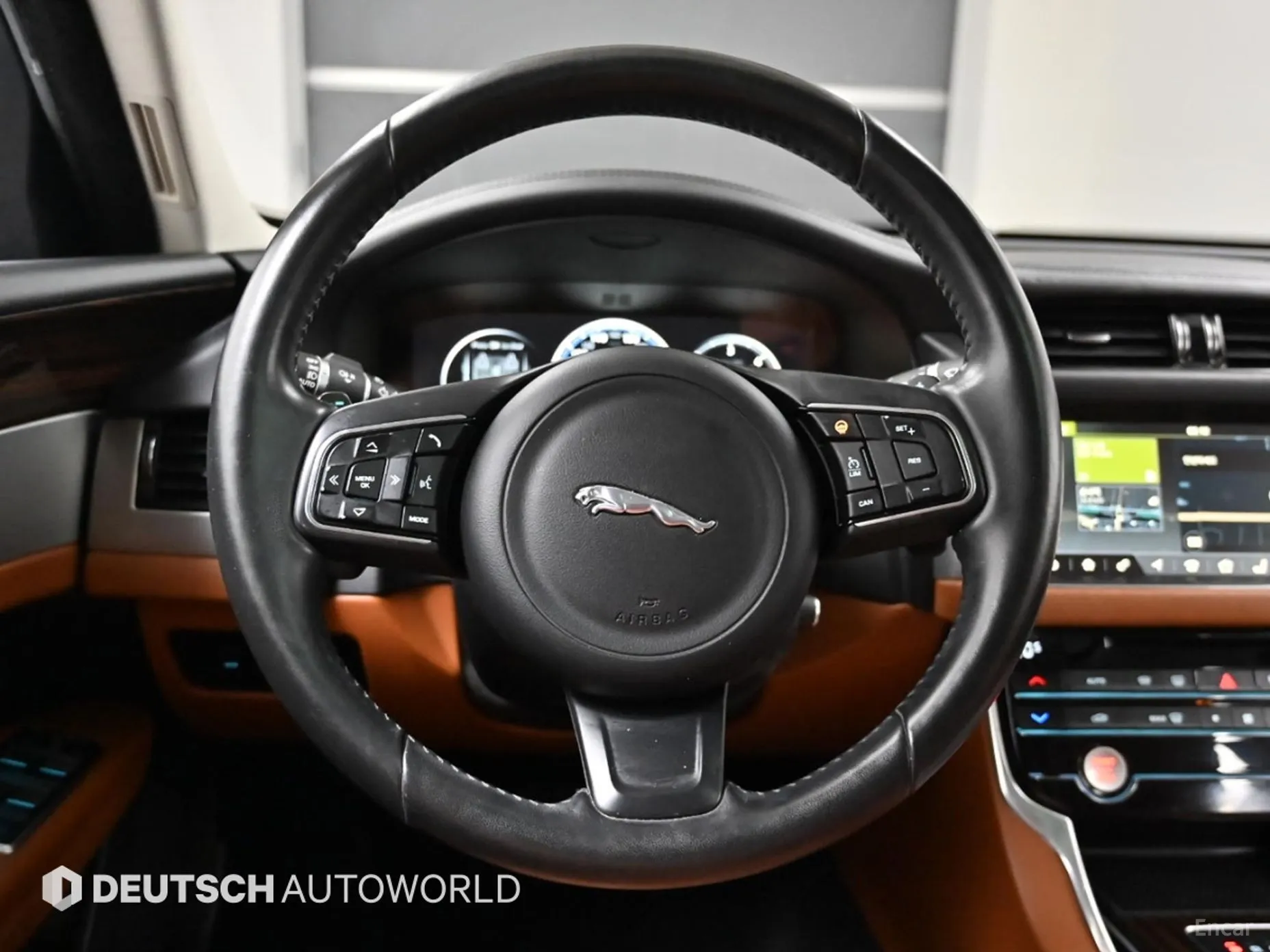Jaguar XF (x260) превью 13