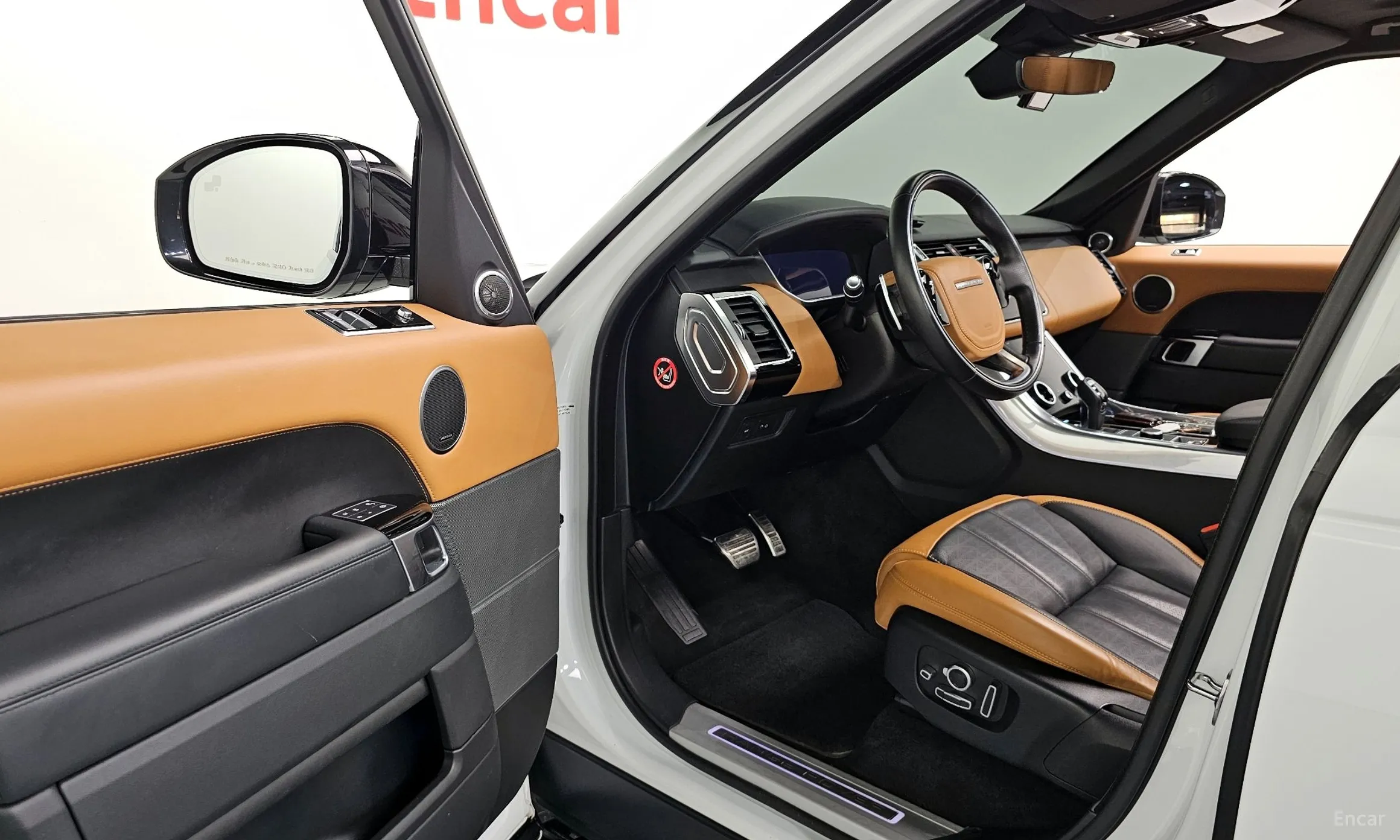 Land Rover Range Rover Sport 2nd Generation превью 11