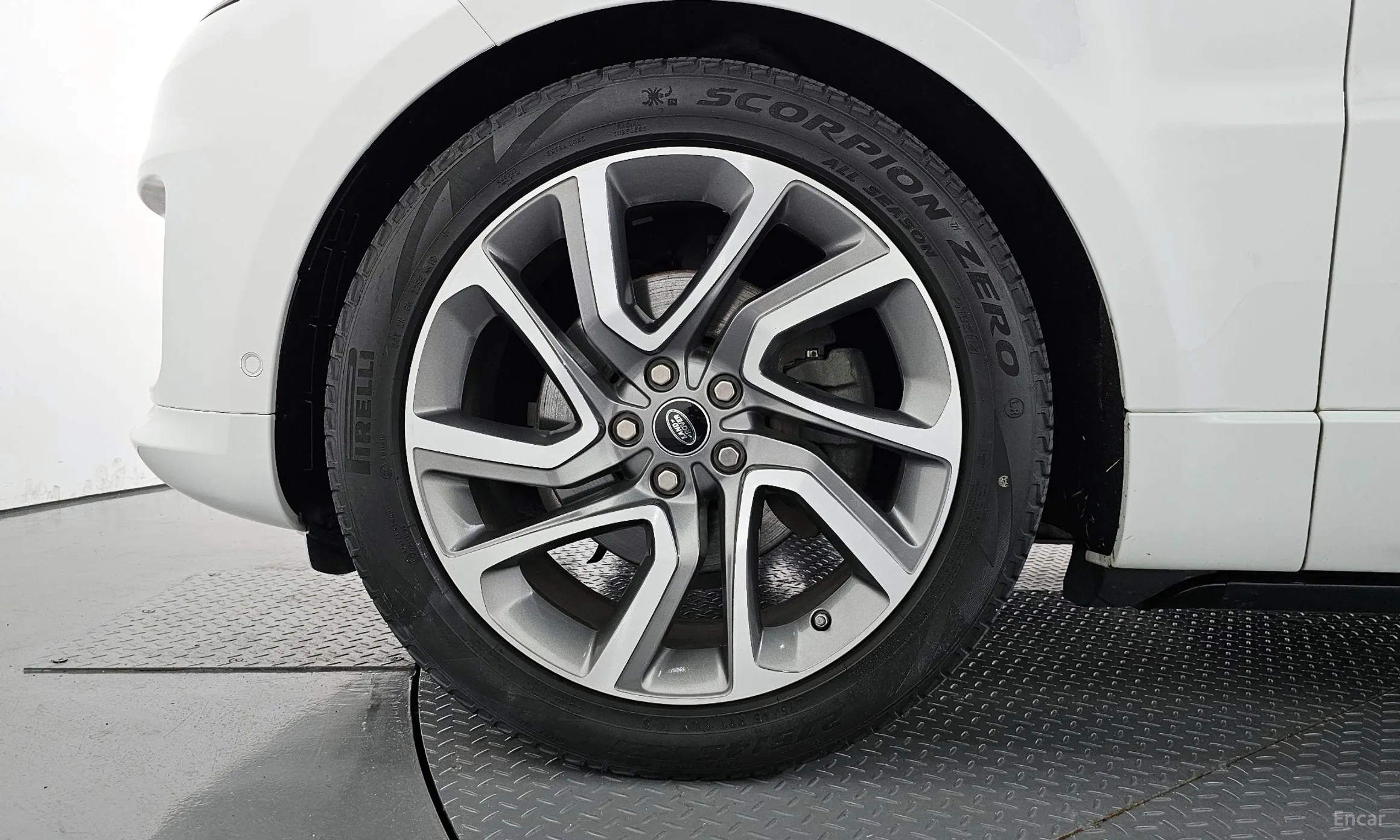 Land Rover Range Rover Sport 2nd Generation превью 5