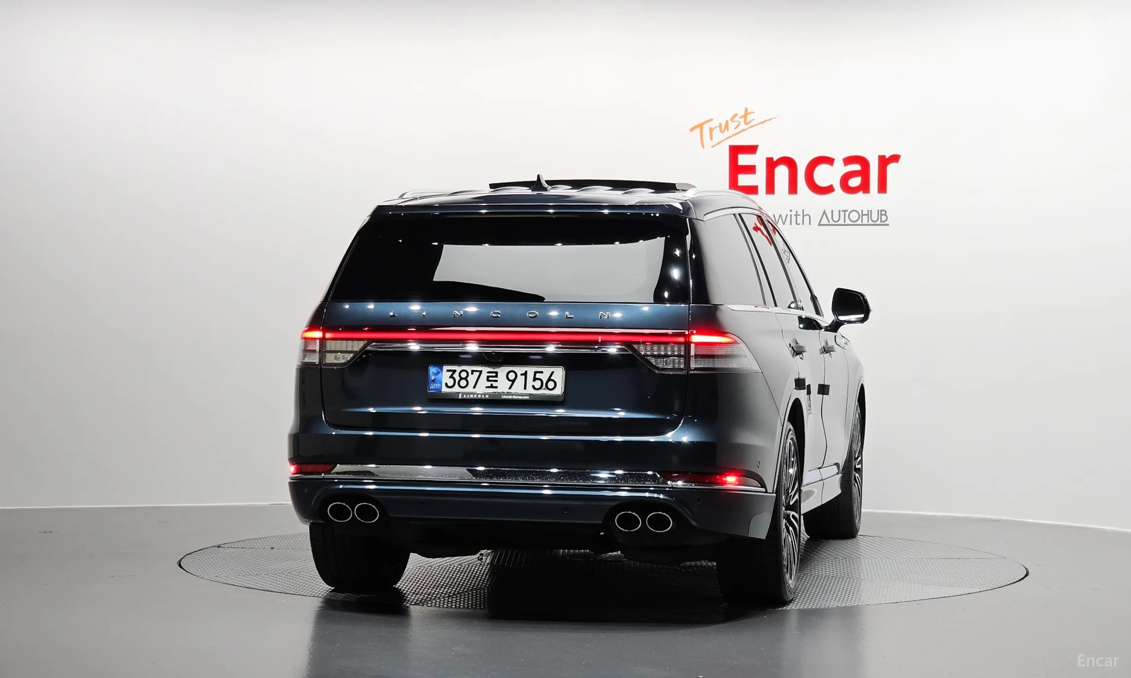 Lincoln Aviator 2nd Generation превью 4