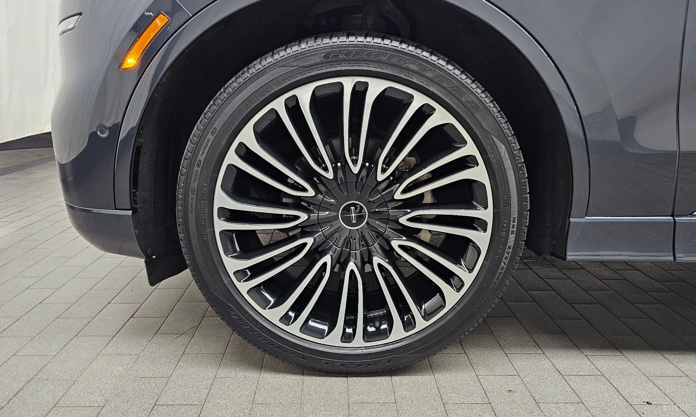 Lincoln Aviator 2nd Generation превью 5