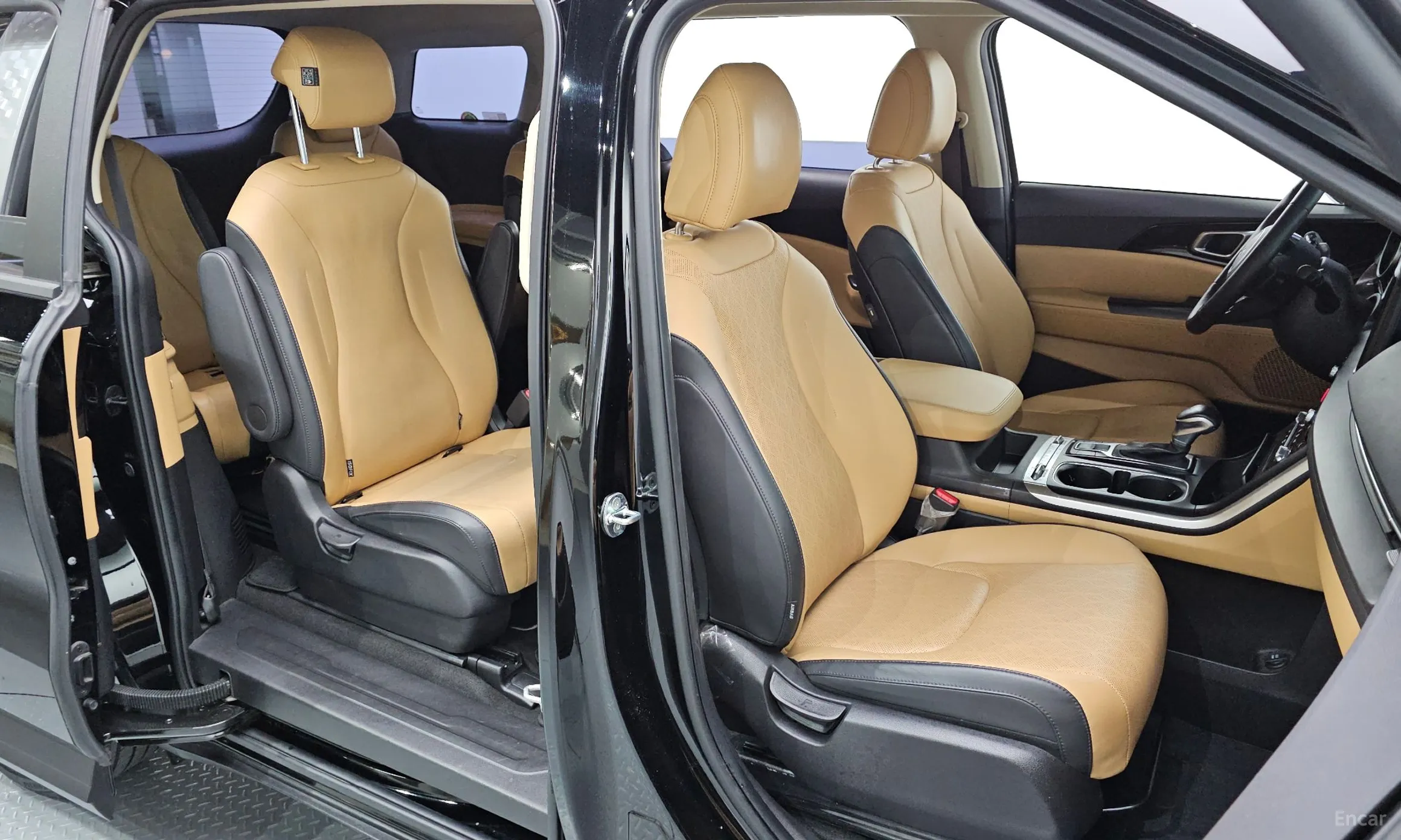Kia Carnival Gen 4 превью 11