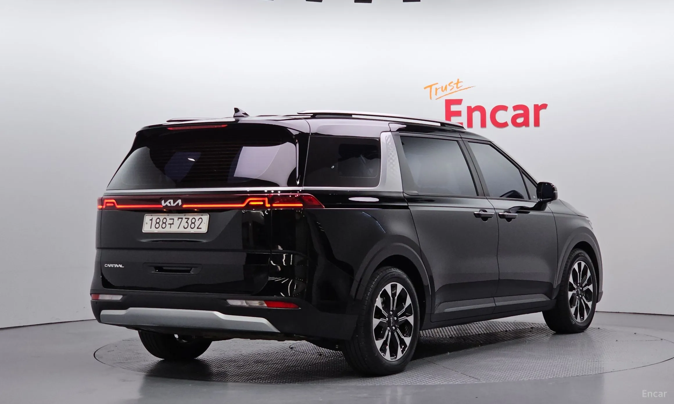 Kia Carnival Gen 4