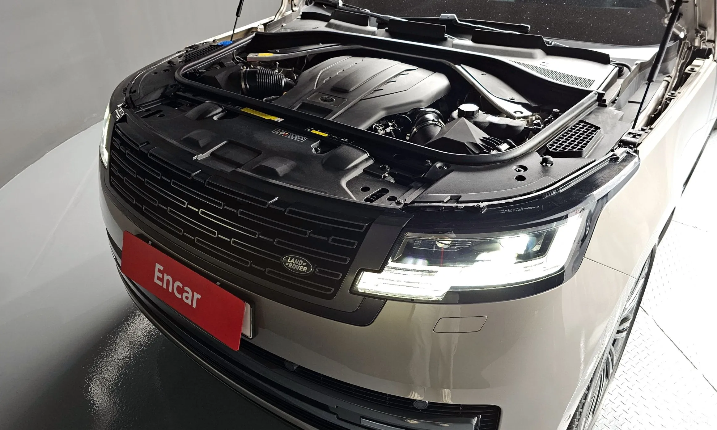 Land Rover Range Rover 5th Generation превью 6