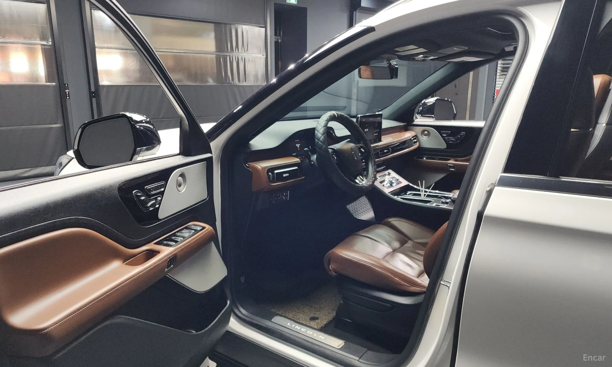 Lincoln Aviator 2nd Generation превью 10