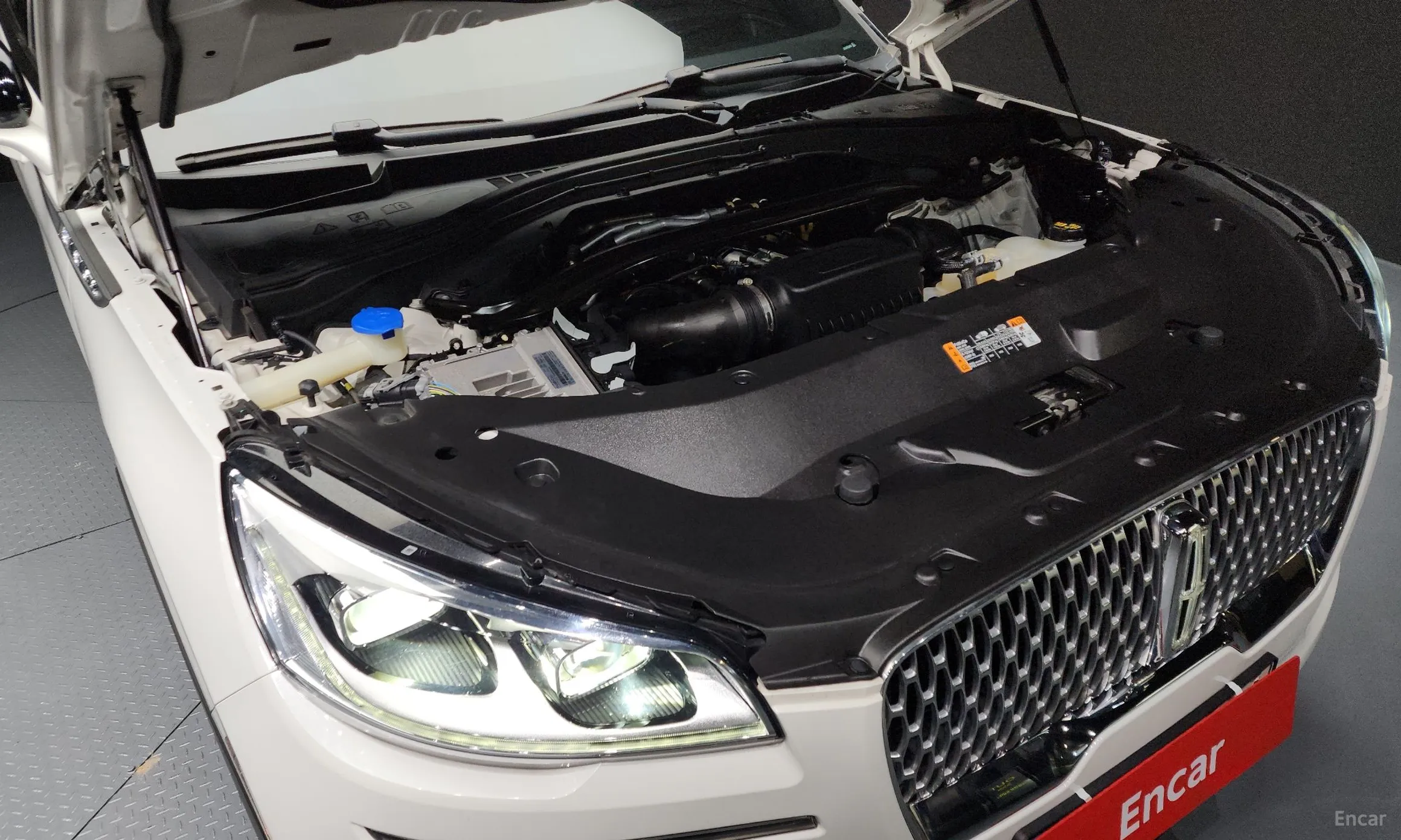 Lincoln Aviator 2nd Generation превью 6