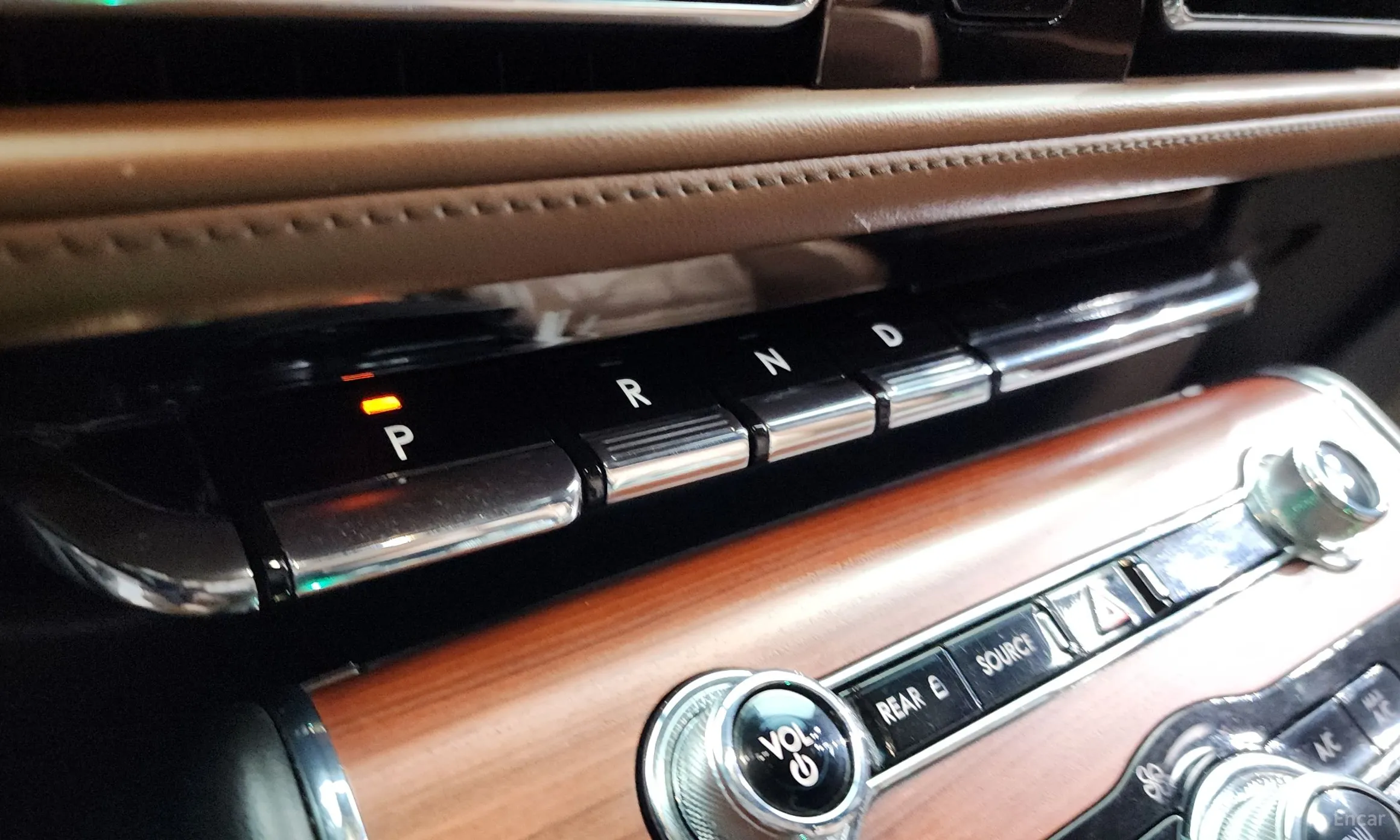 Lincoln Aviator 2nd Generation превью 9