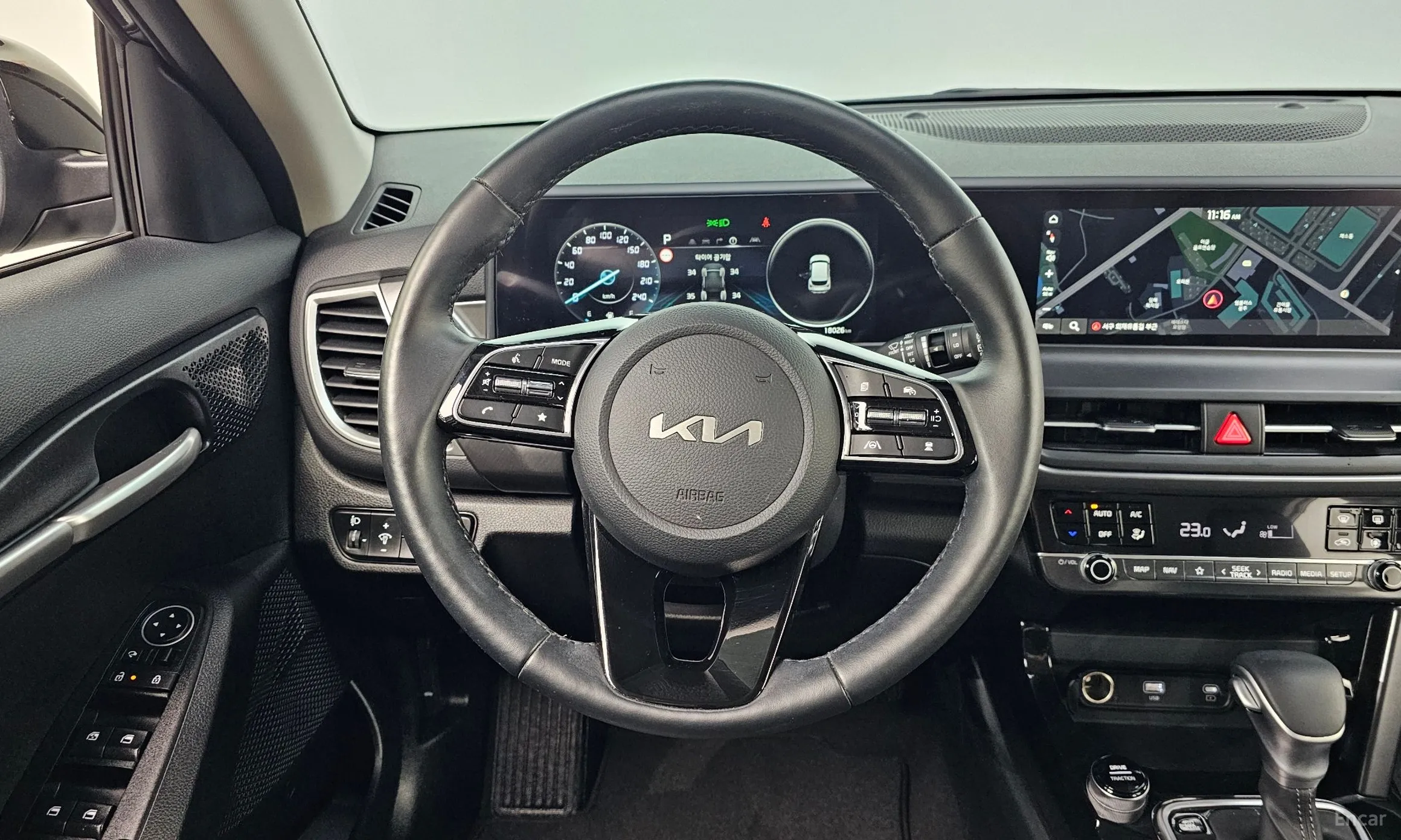 Kia Seltos превью 13