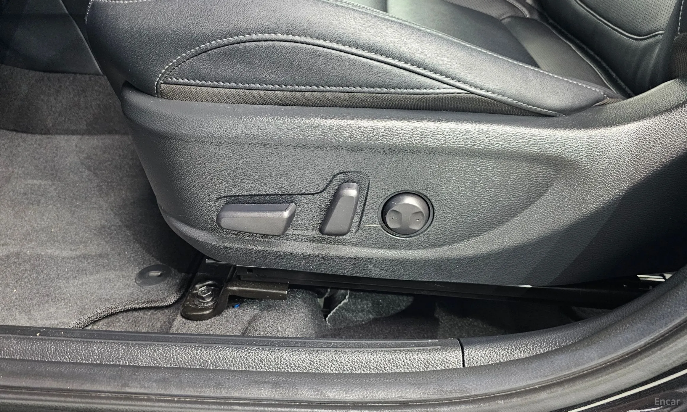 Kia Seltos превью 18