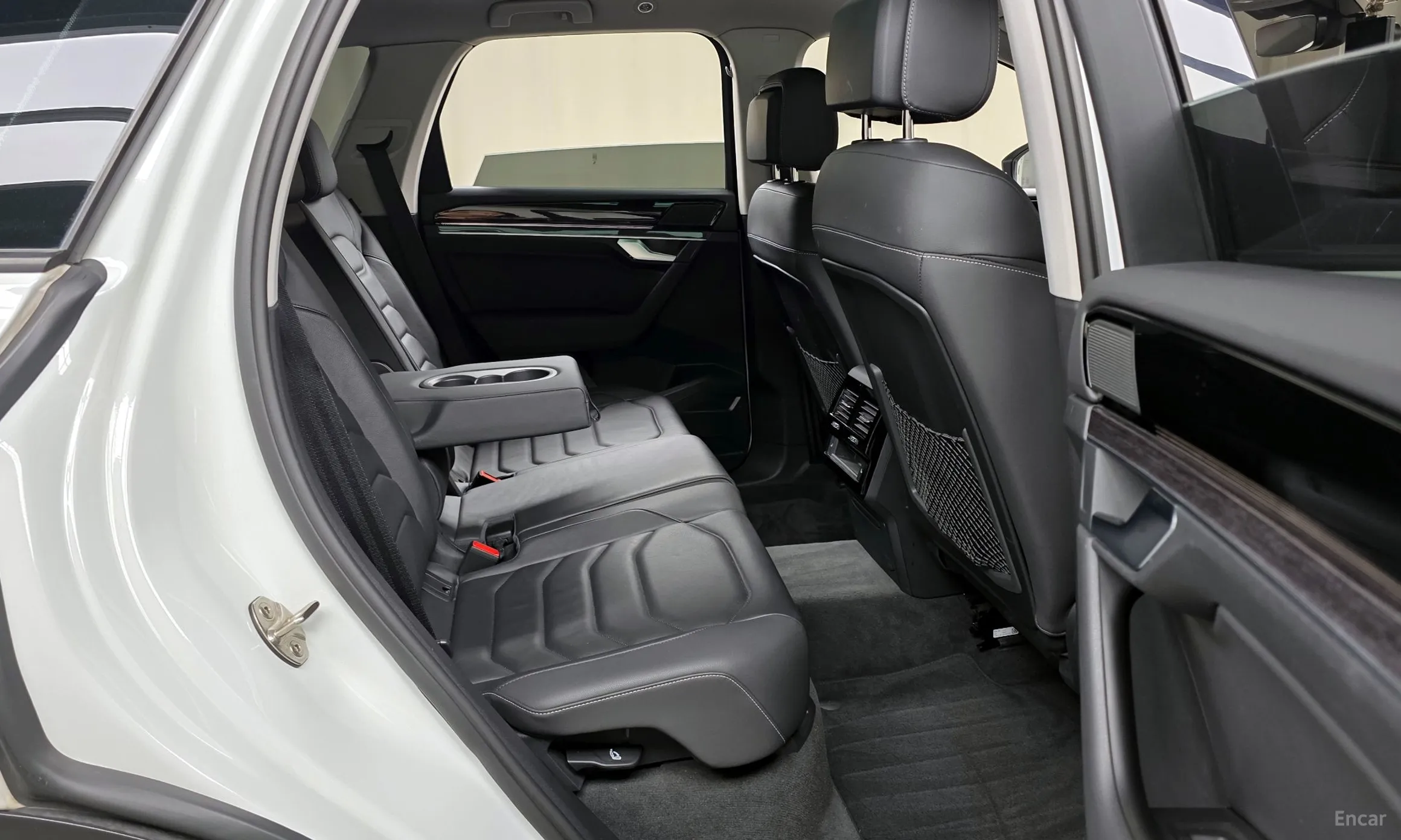 Volkswagen Touareg 3rd Generation превью 12