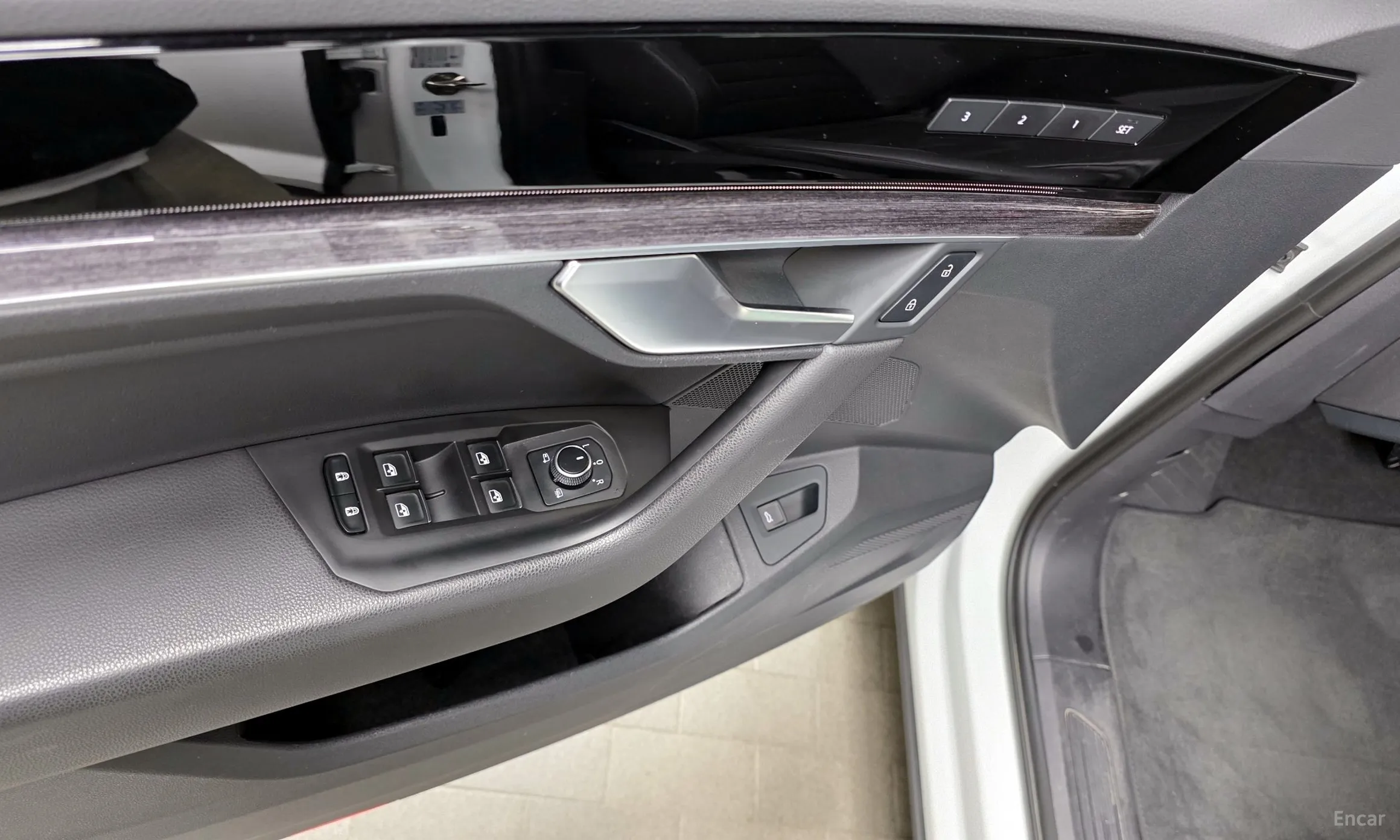 Volkswagen Touareg 3rd Generation превью 19