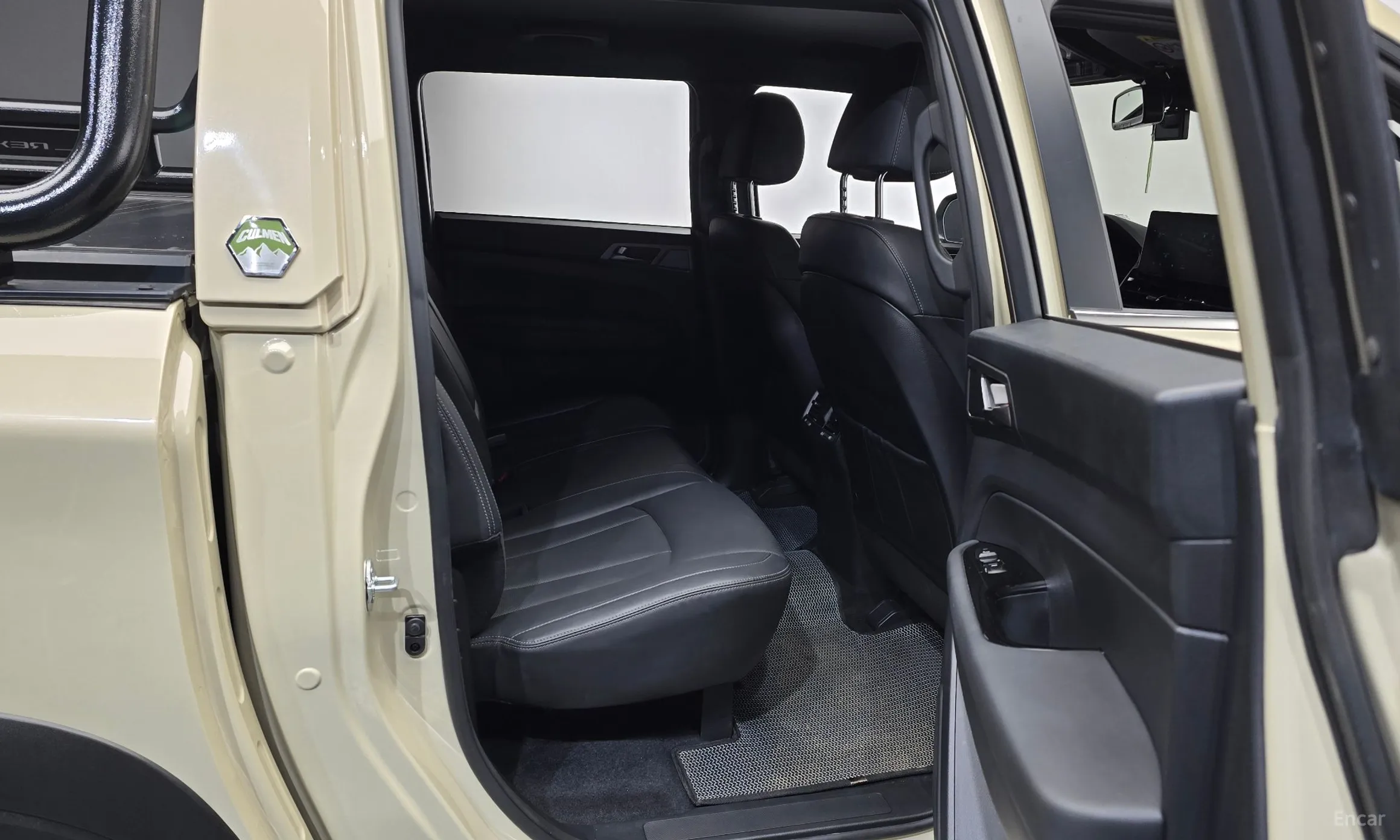 KG Mobility (SsangYong) Rexton Sports превью 12