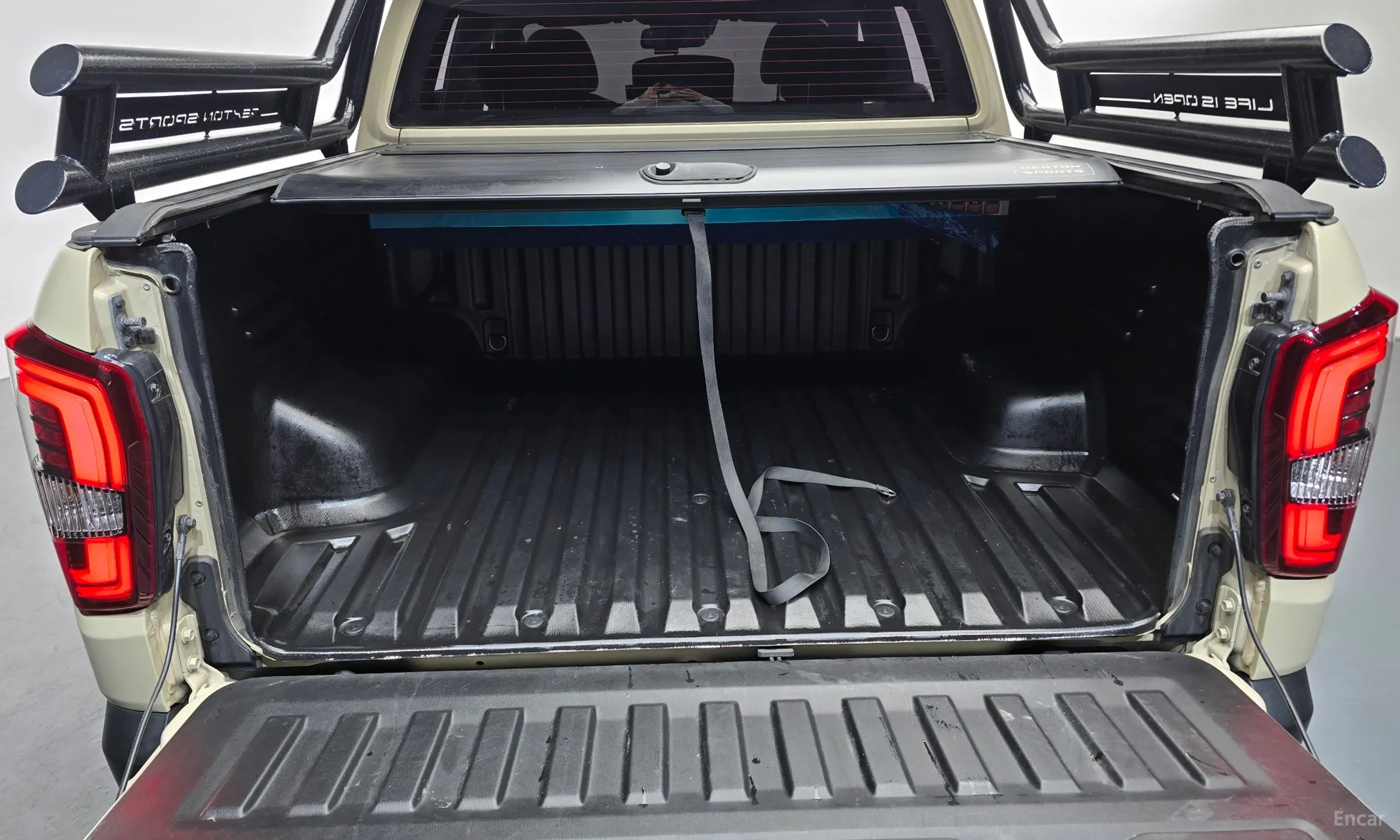 KG Mobility (SsangYong) Rexton Sports превью 20