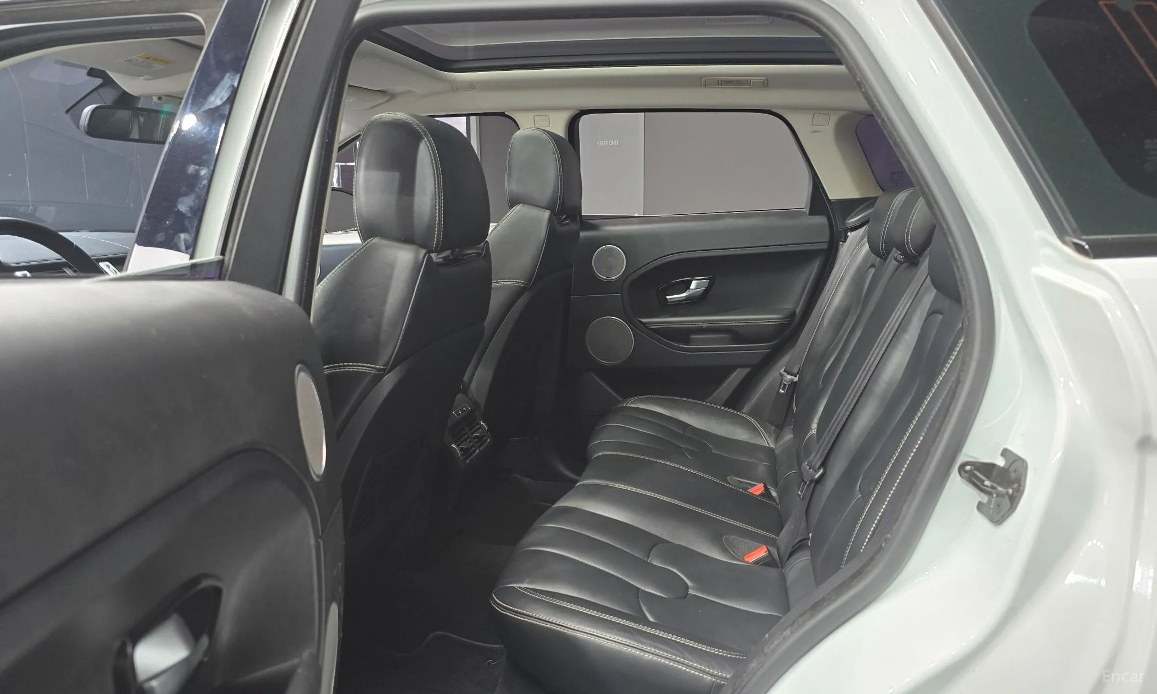 Land Rover Range Rover Evoque превью 13