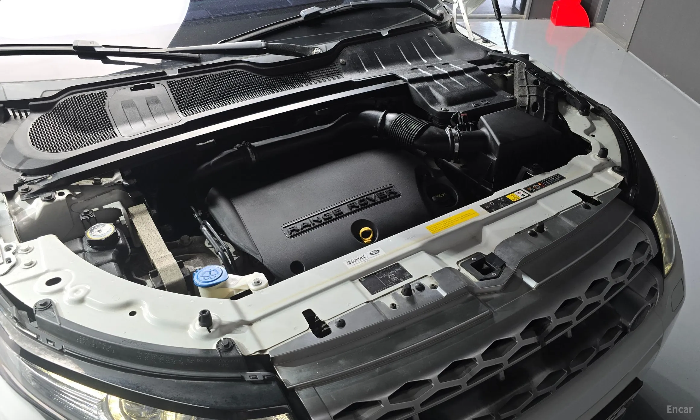 Land Rover Range Rover Evoque превью 6