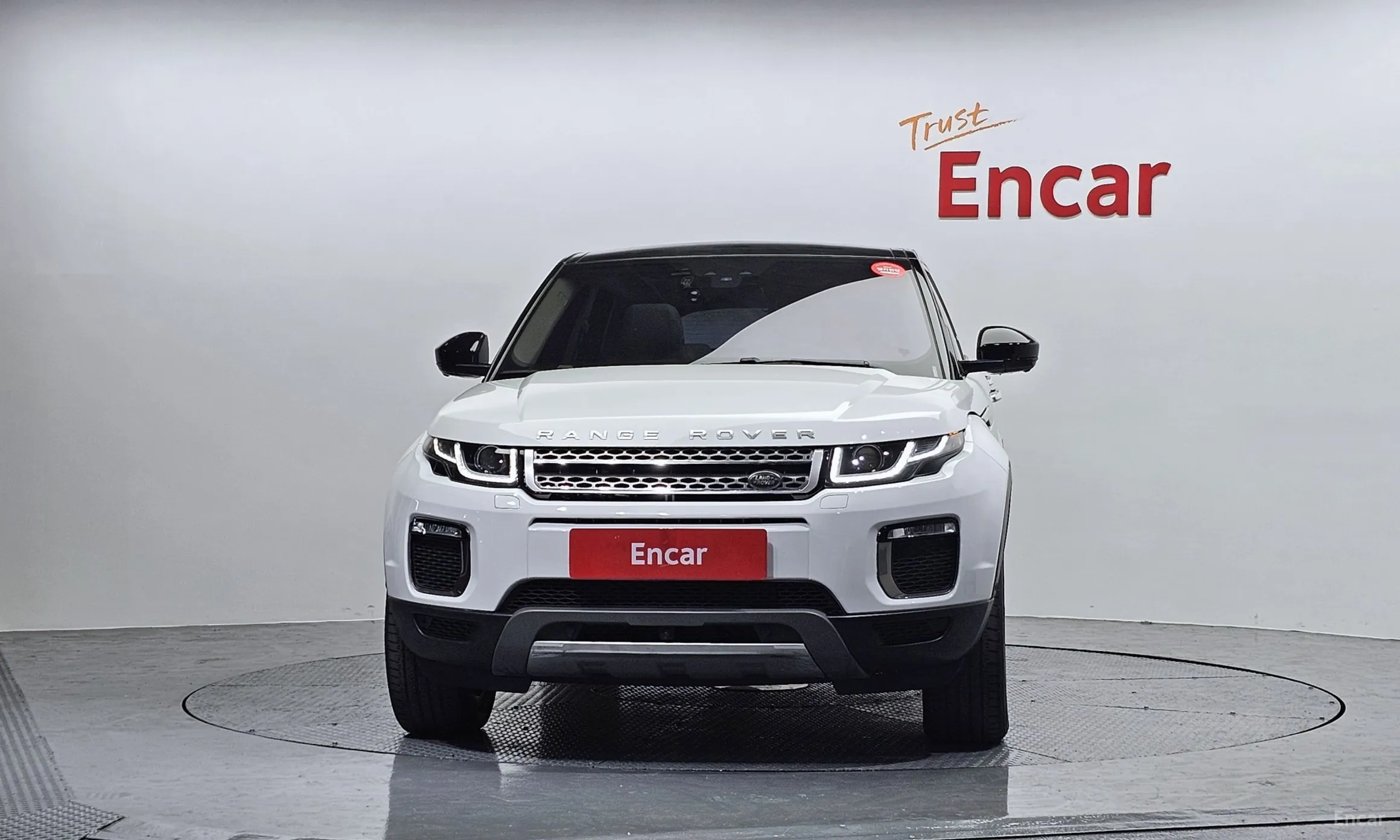 Land Rover Range Rover Evoque превью 3