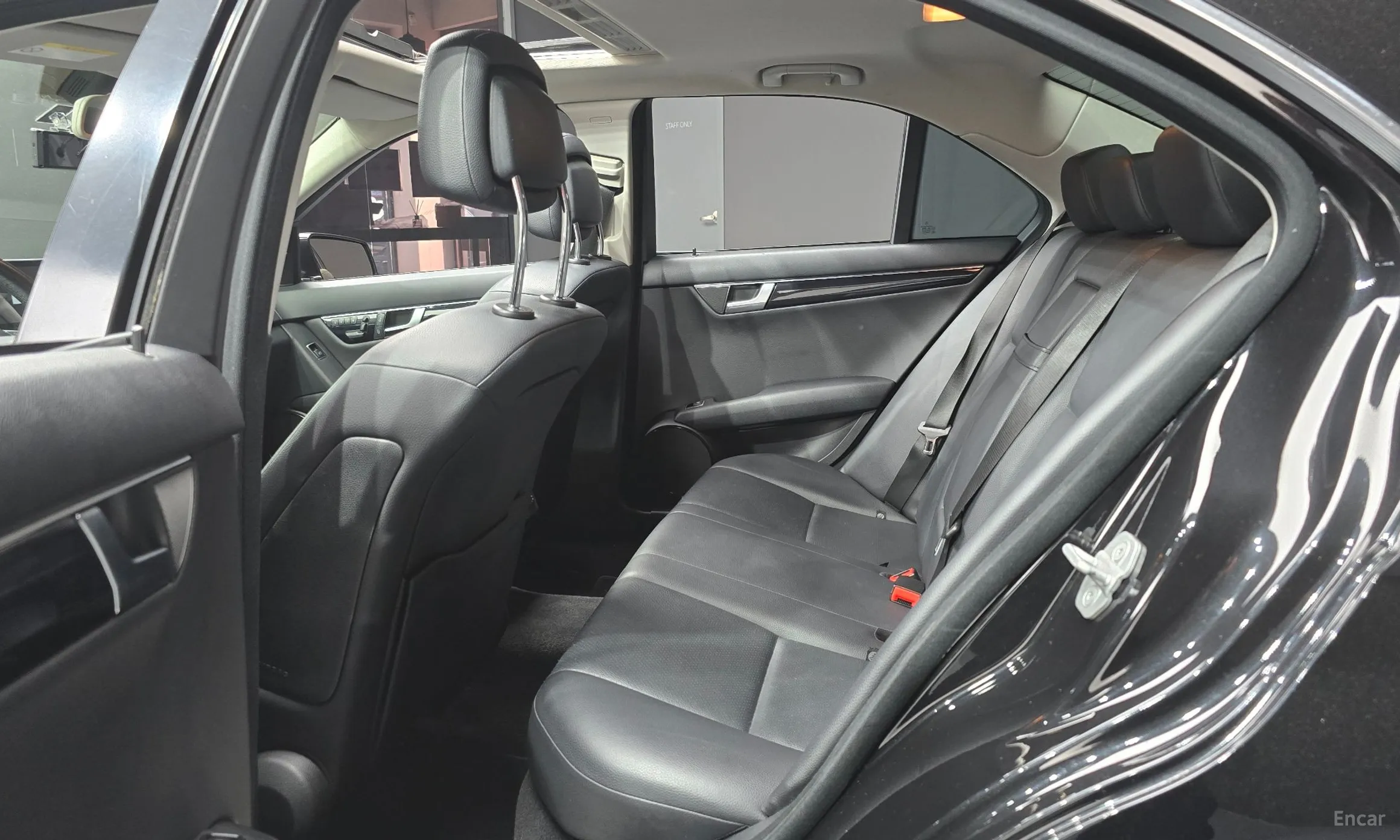 Mercedes Benz C-Class W204 превью 13