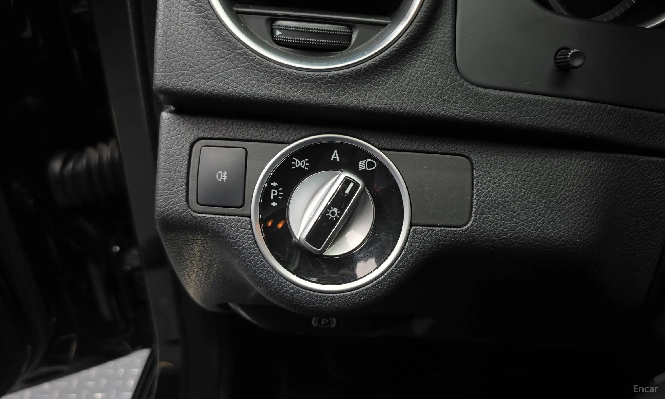 Mercedes Benz C-Class W204 превью 17