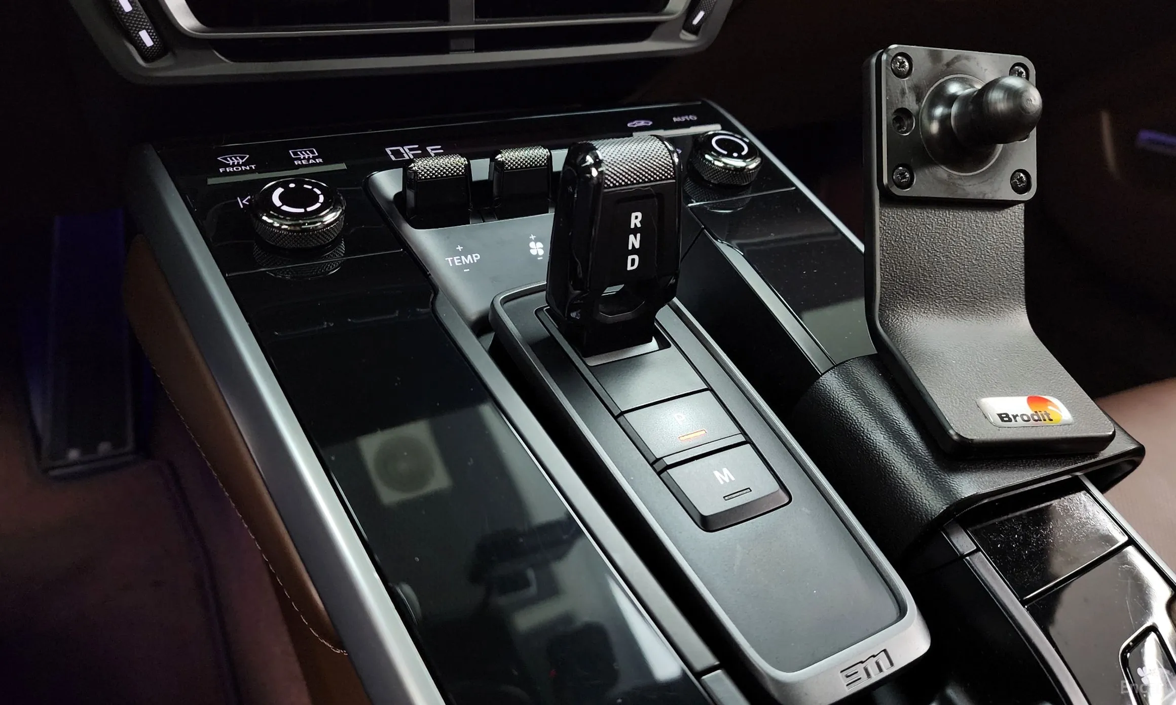 Porsche 911 (992) превью 9
