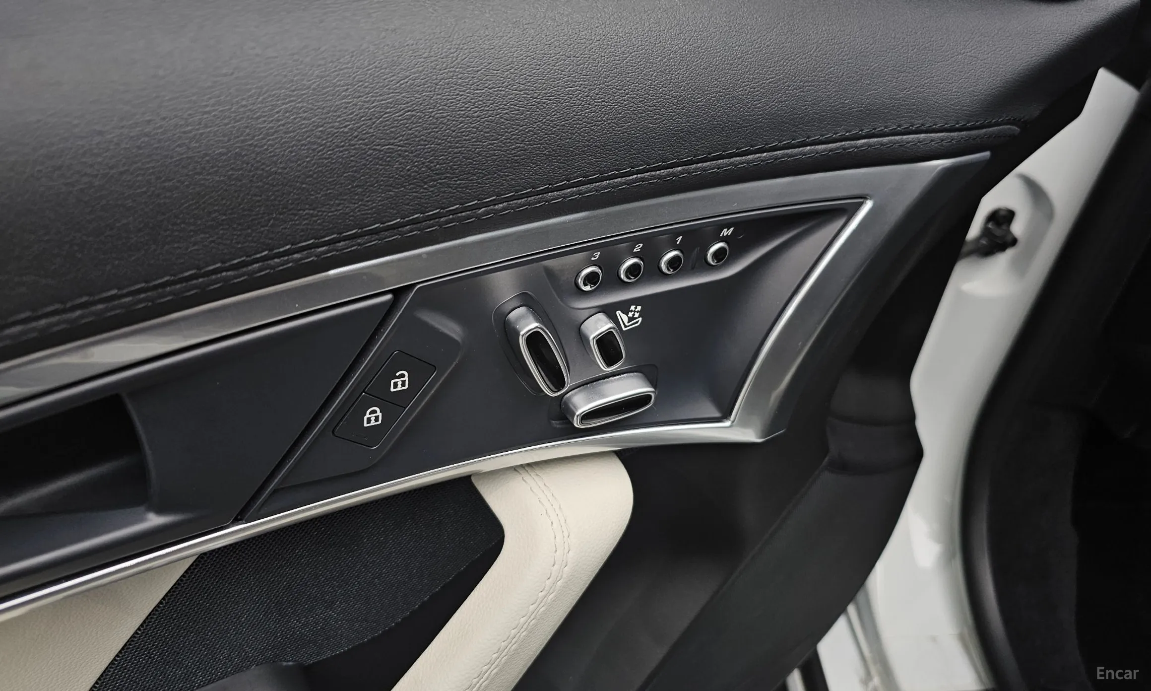 Jaguar F-TYPE превью 15