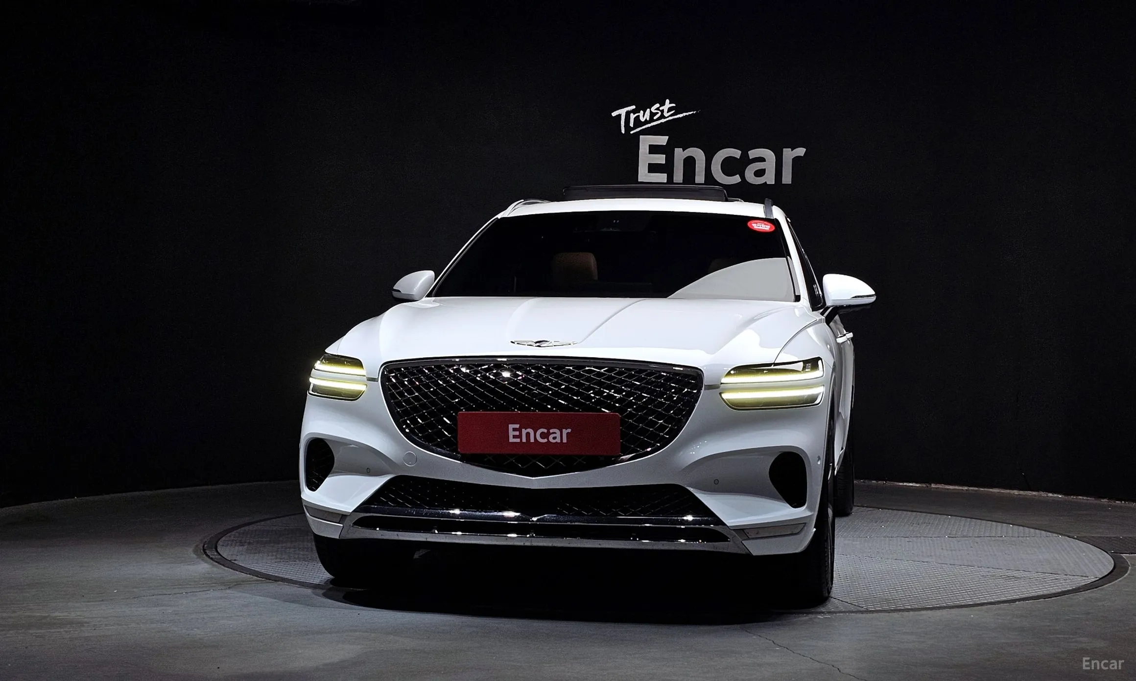 Genesis GV70 превью 3